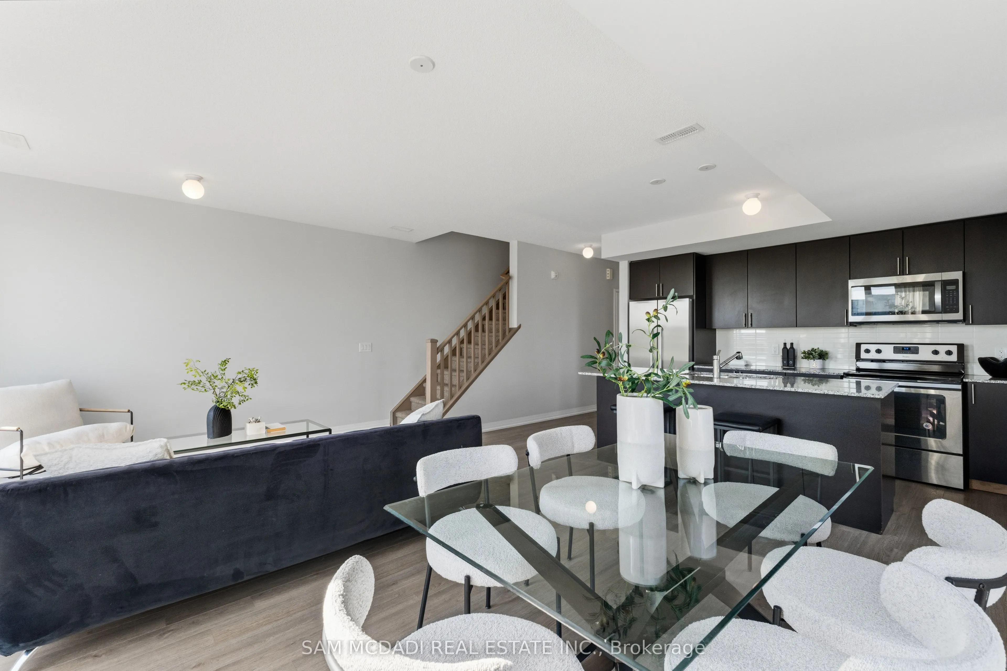 1208 Main Street E #201
