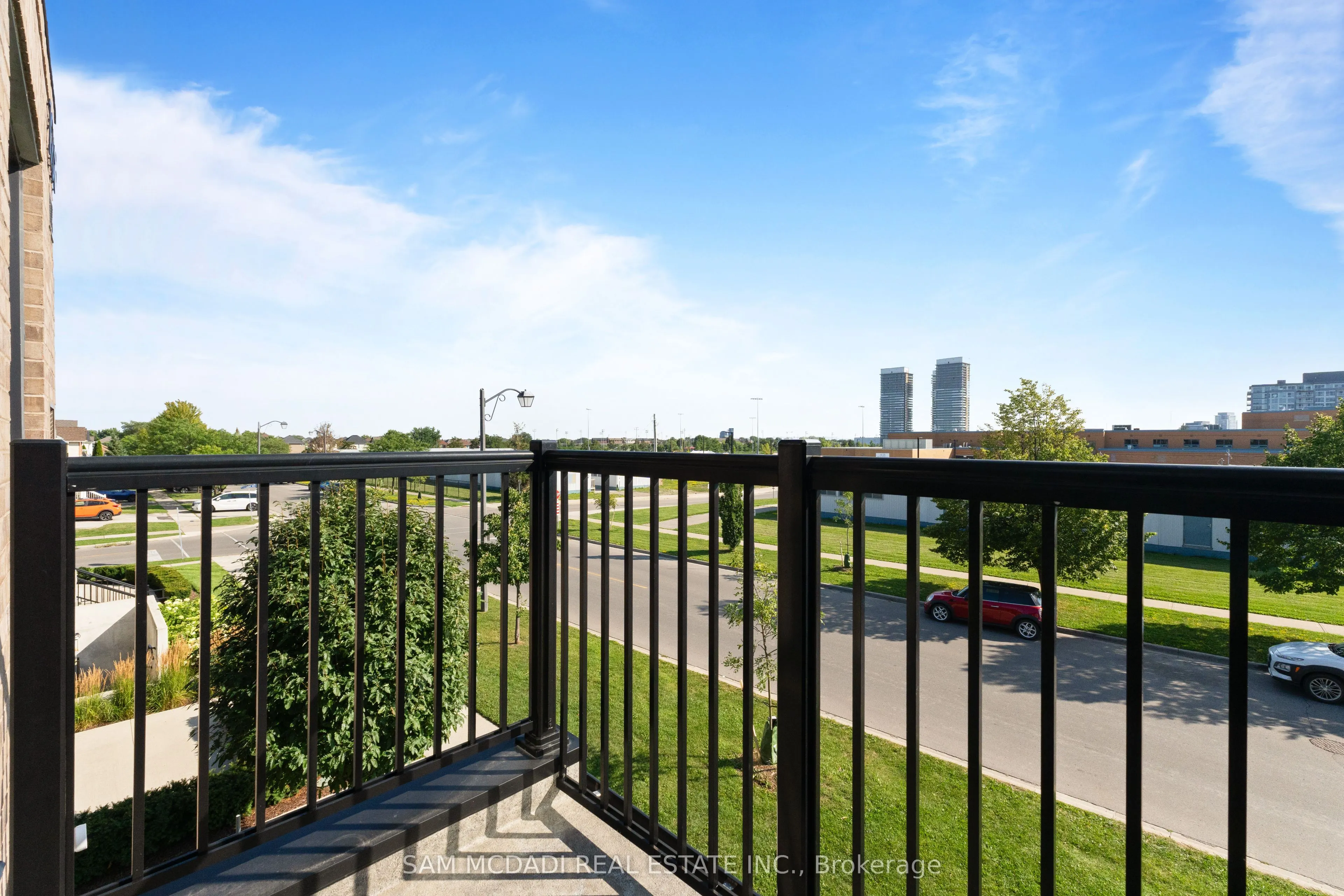 1208 Main Street E #201