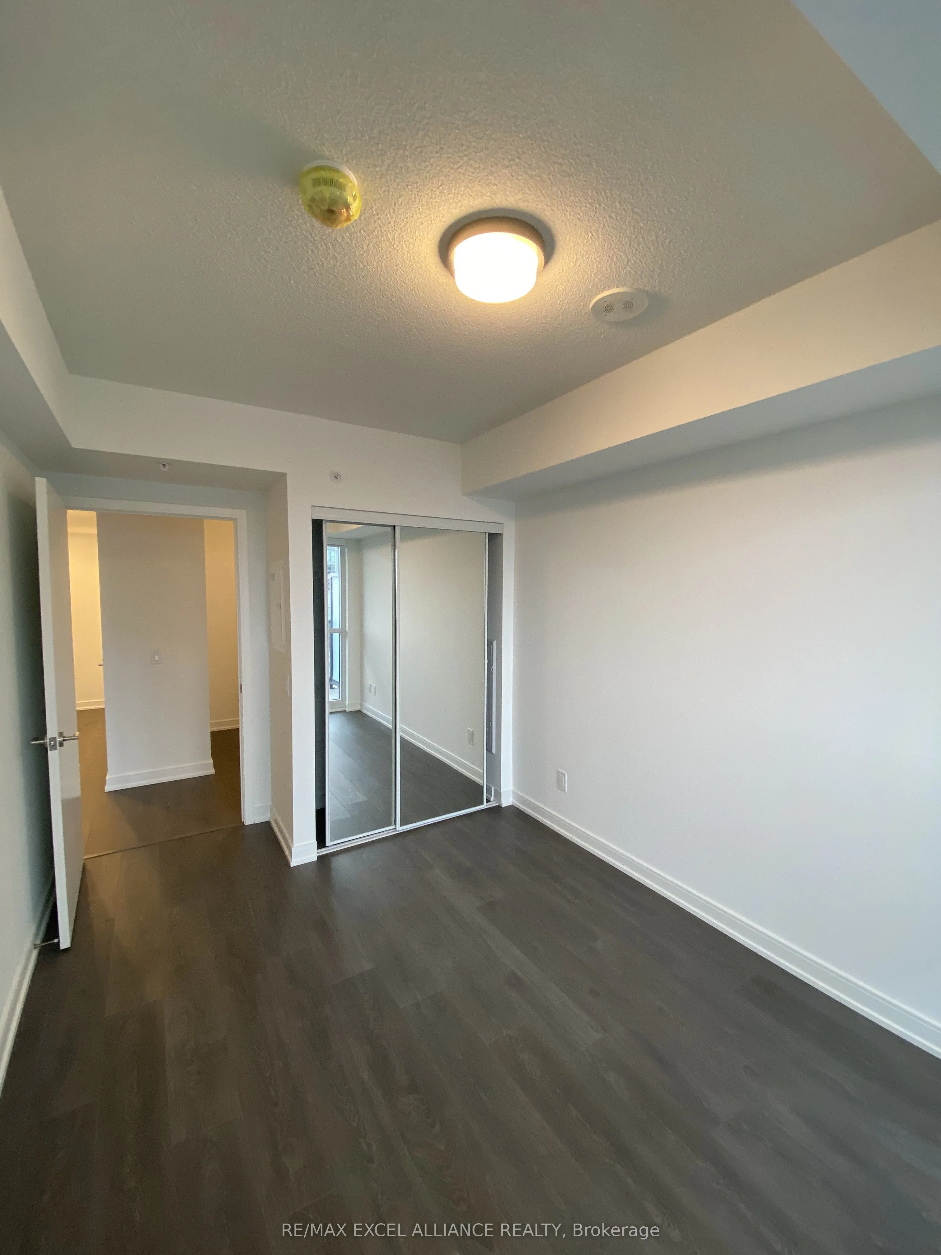 30 Samuel Wood Way #2201