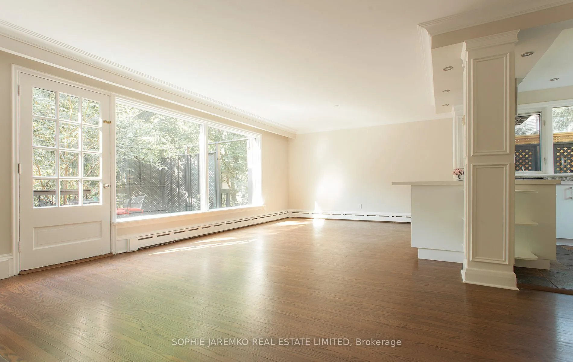 4 Woodhaven Heights