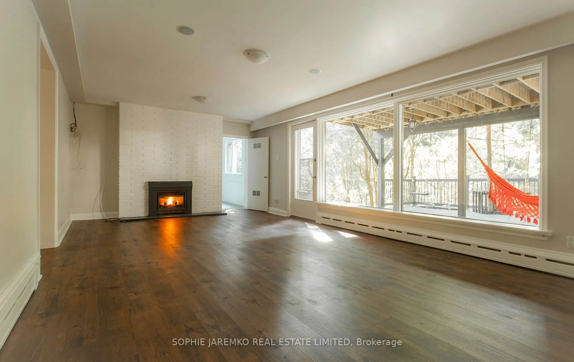 4 Woodhaven Heights