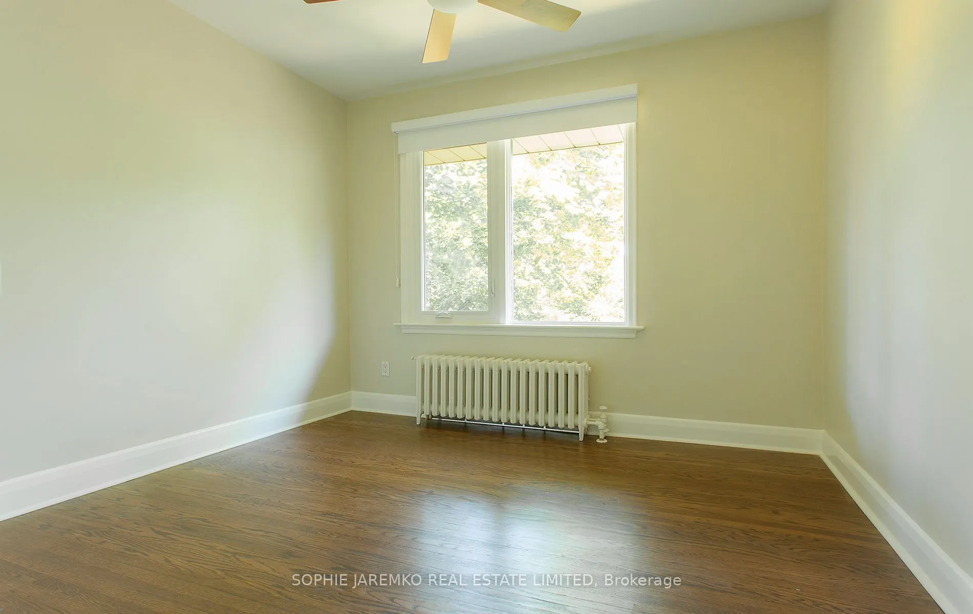 4 Woodhaven Heights