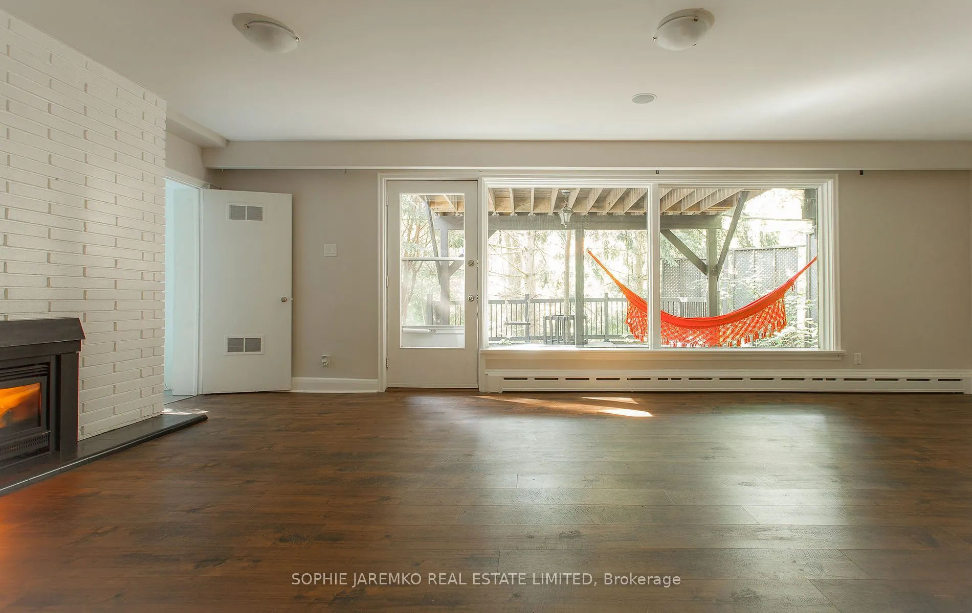 4 Woodhaven Heights