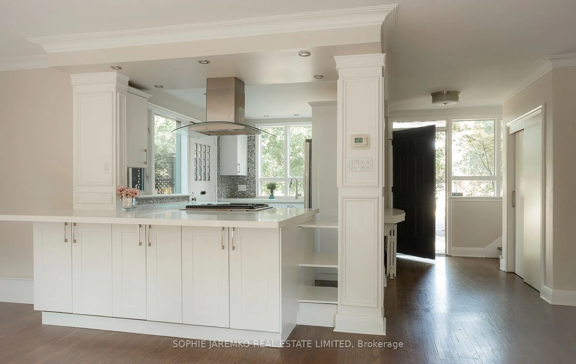 4 Woodhaven Heights