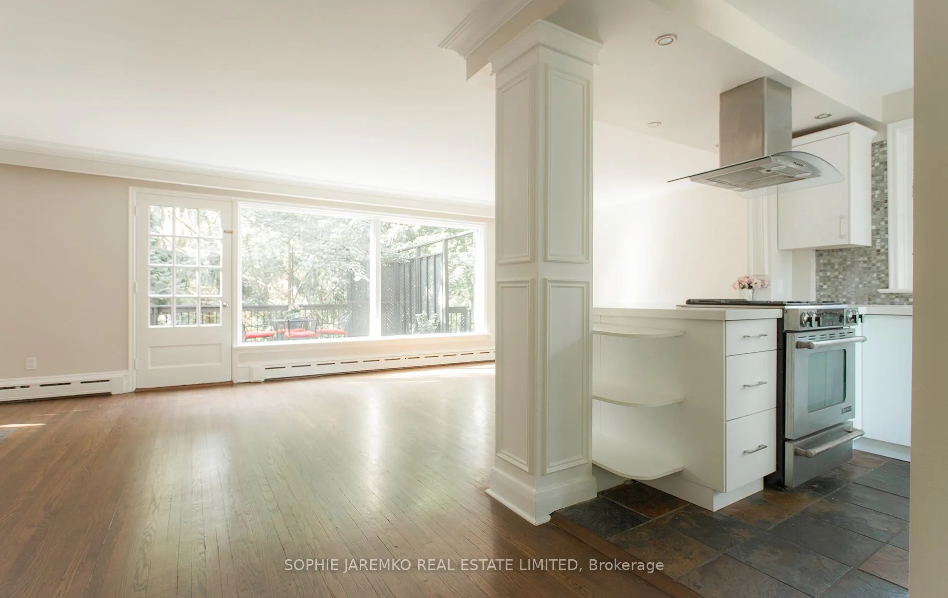 4 Woodhaven Heights