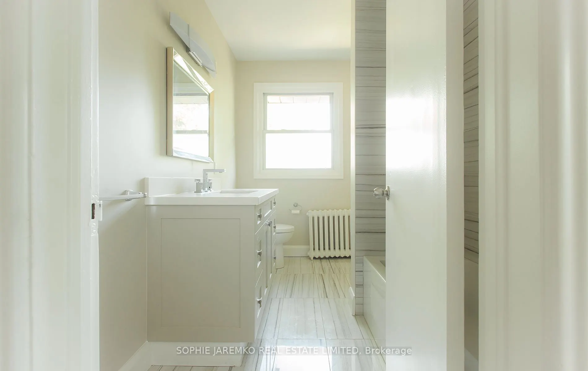 4 Woodhaven Heights