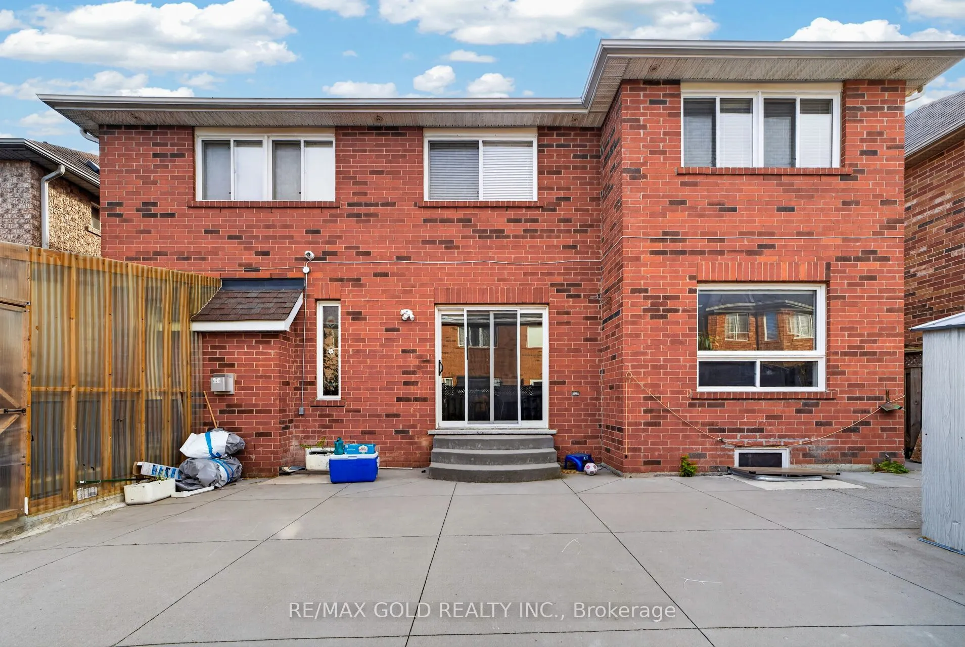 19 Briardale Road
