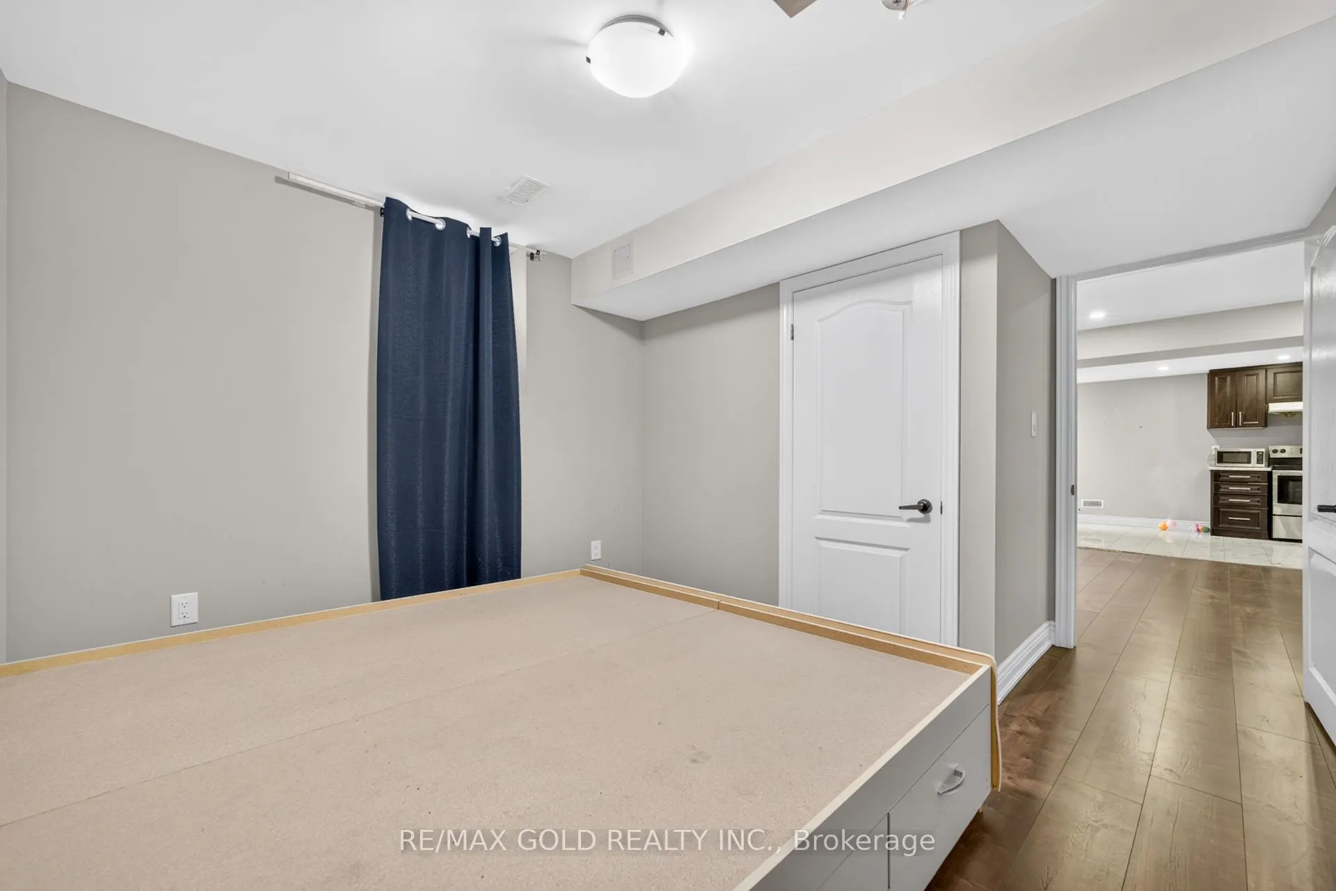 19 Briardale Road