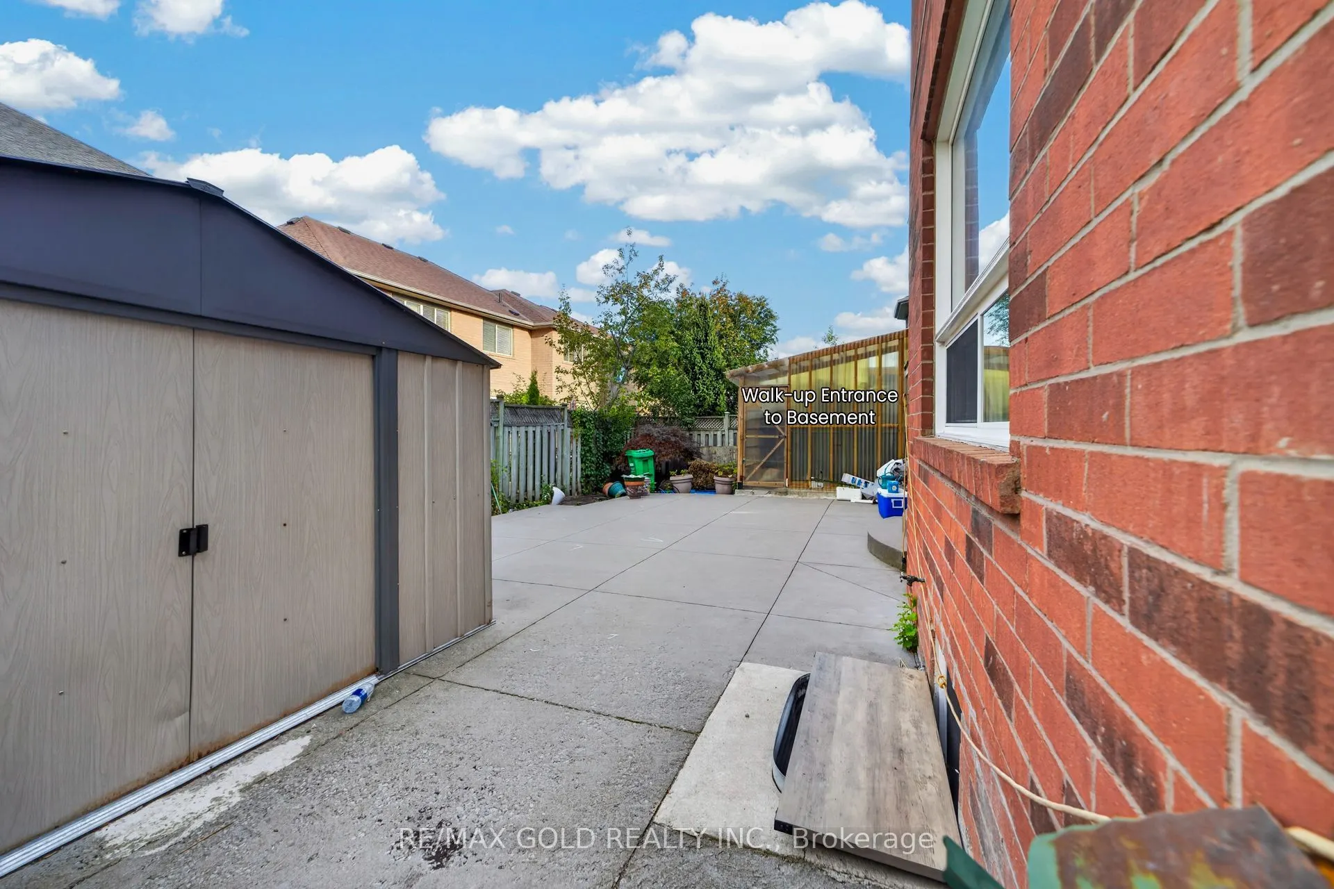 19 Briardale Road