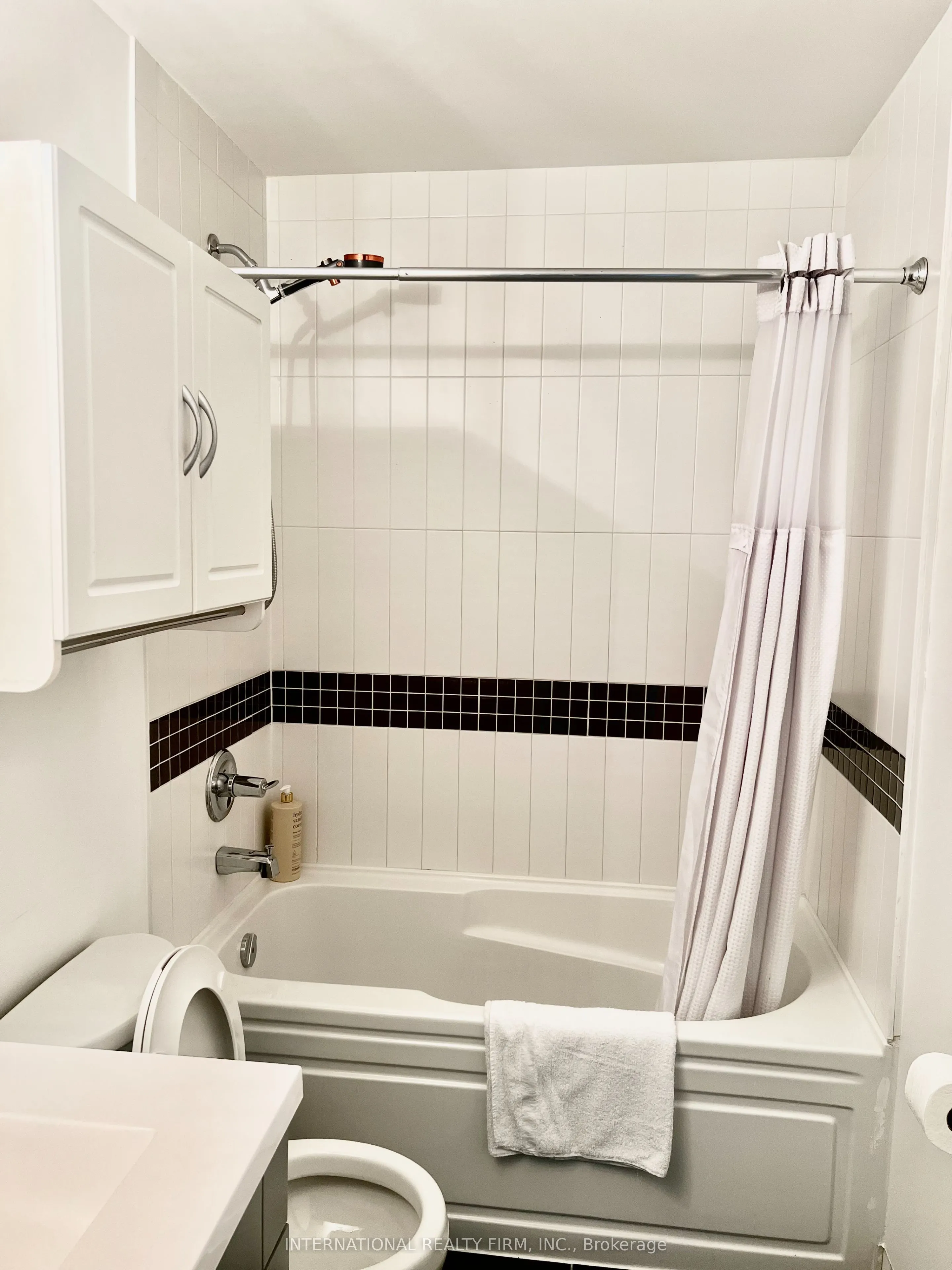 165 Legion Road N #2923