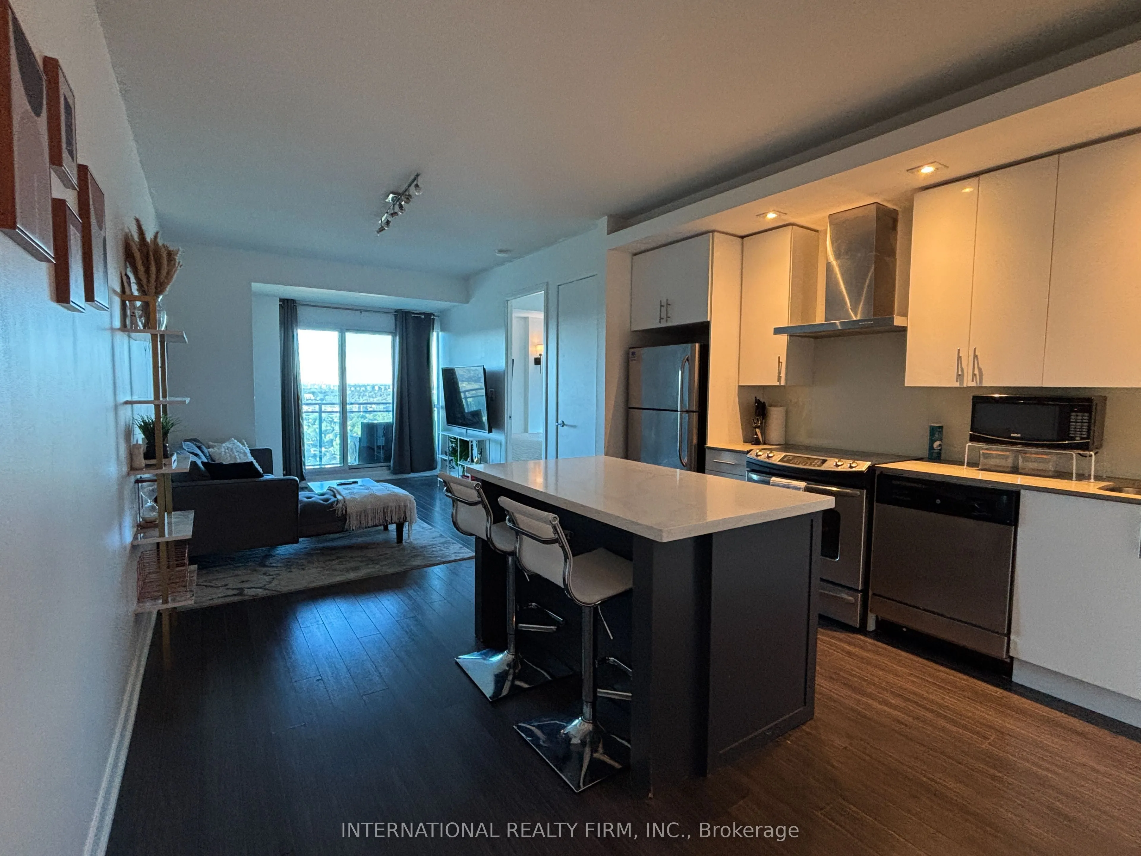 165 Legion Road N #2923