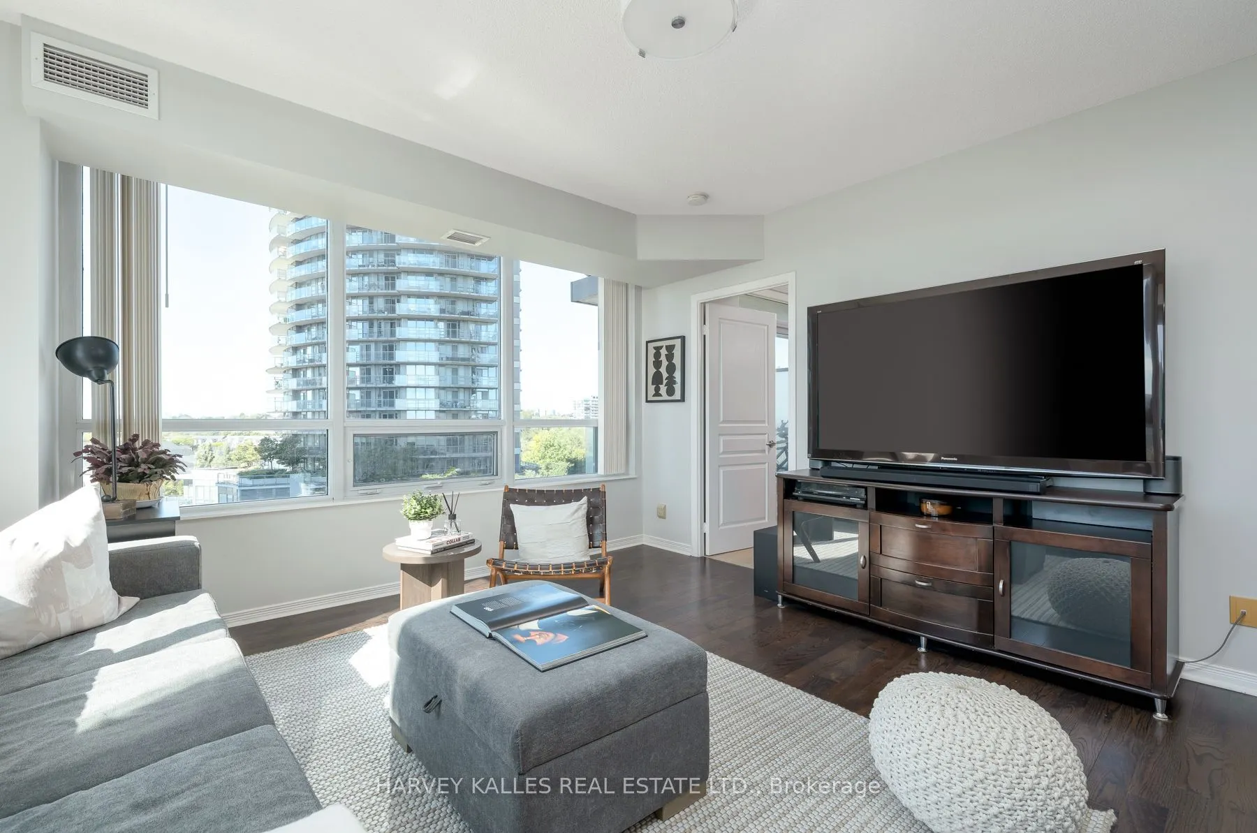 2230 Lake Shore Boulevard W #602