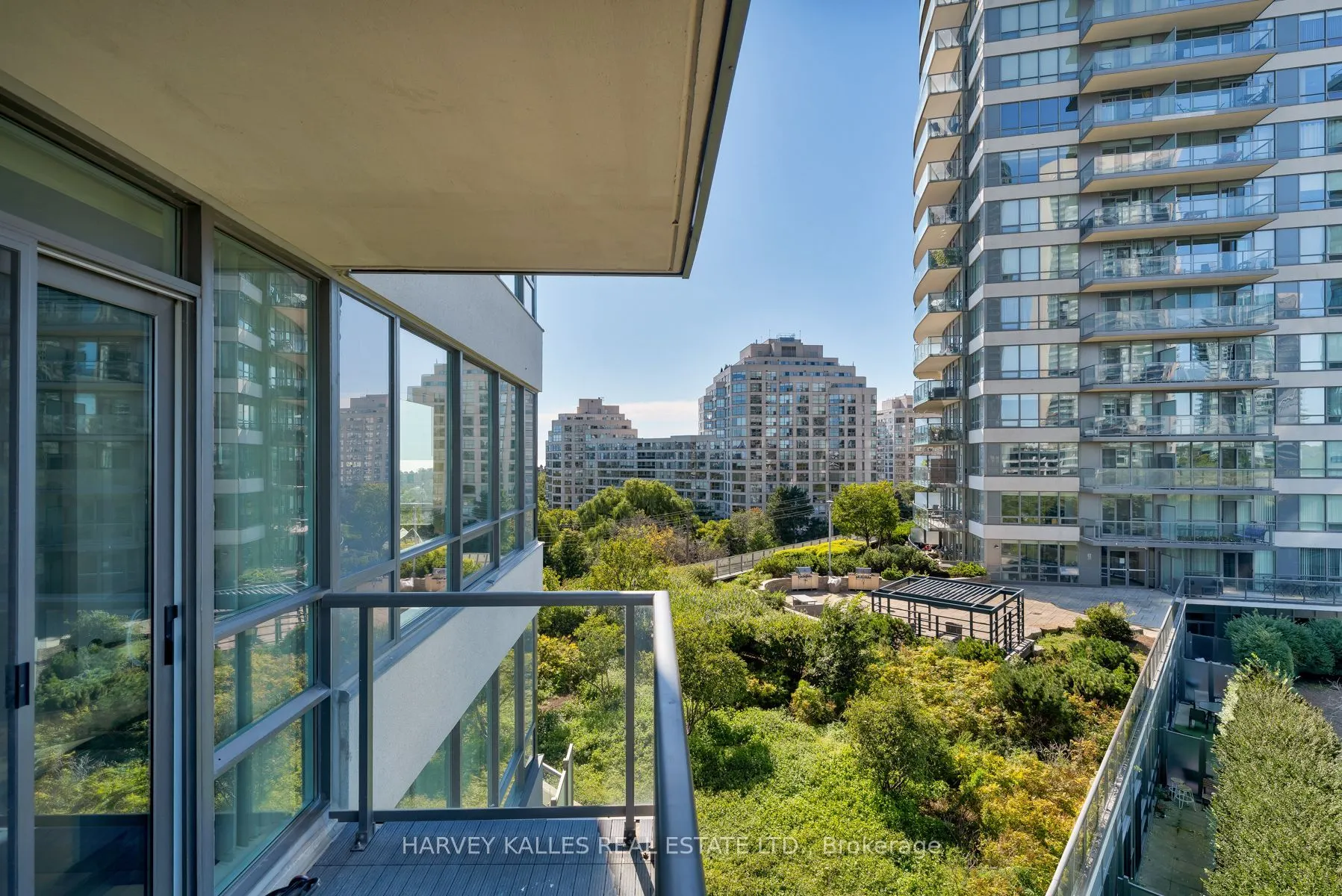 2230 Lake Shore Boulevard W #602