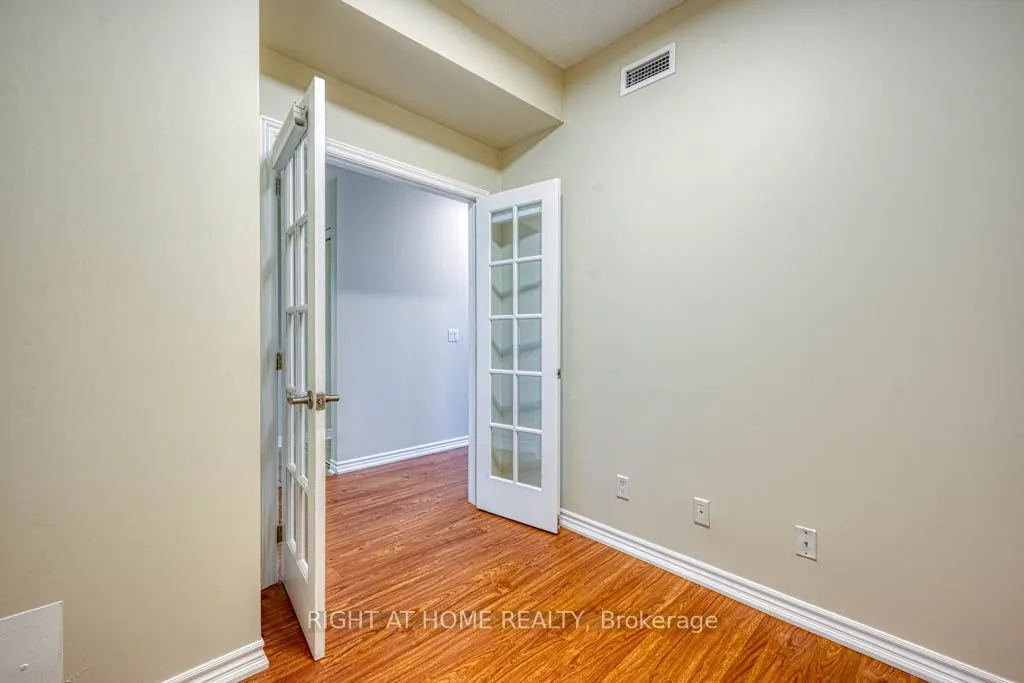 388 Prince Of Wales Drive #1711