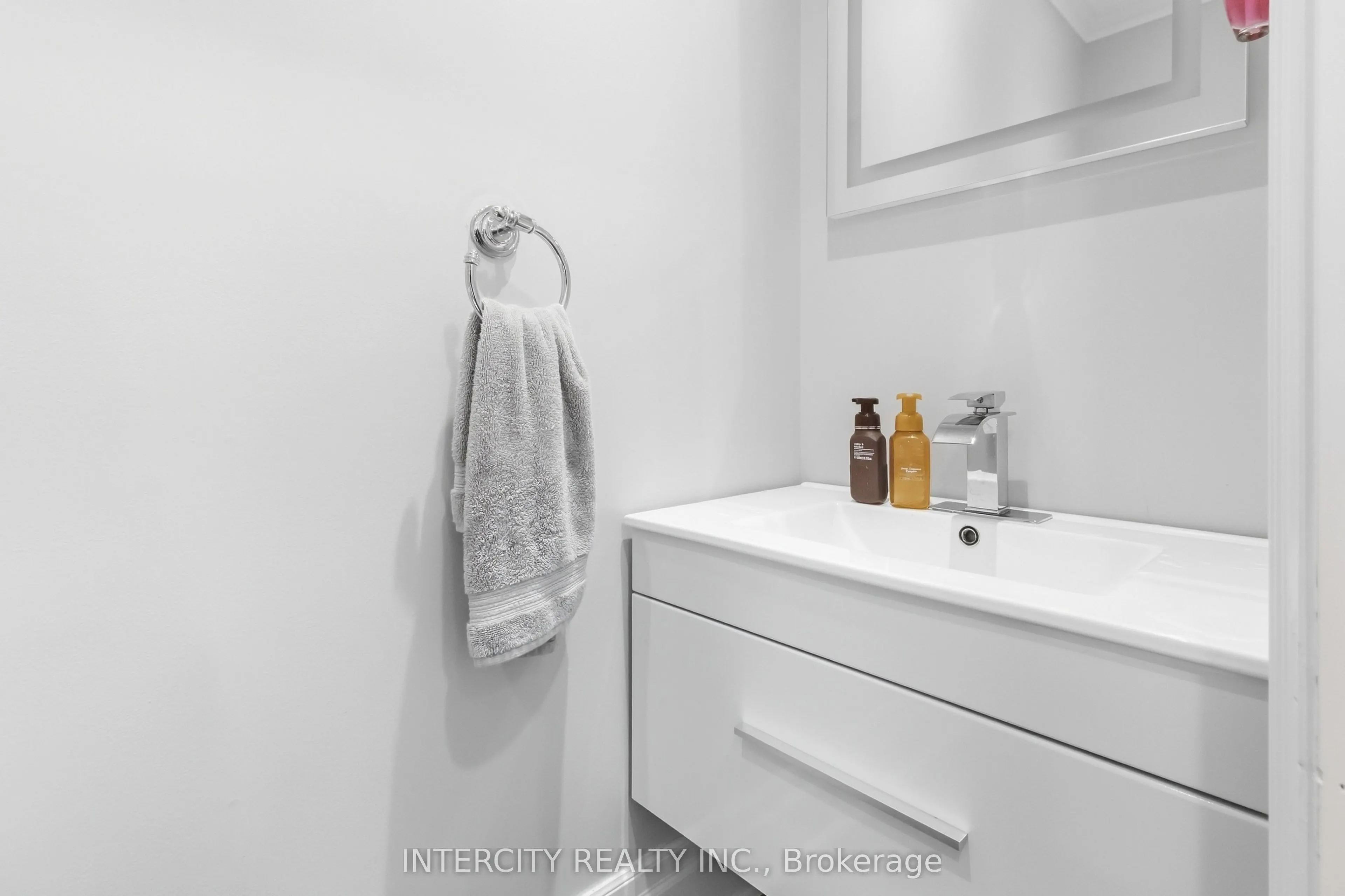 700 Trudeau Drive