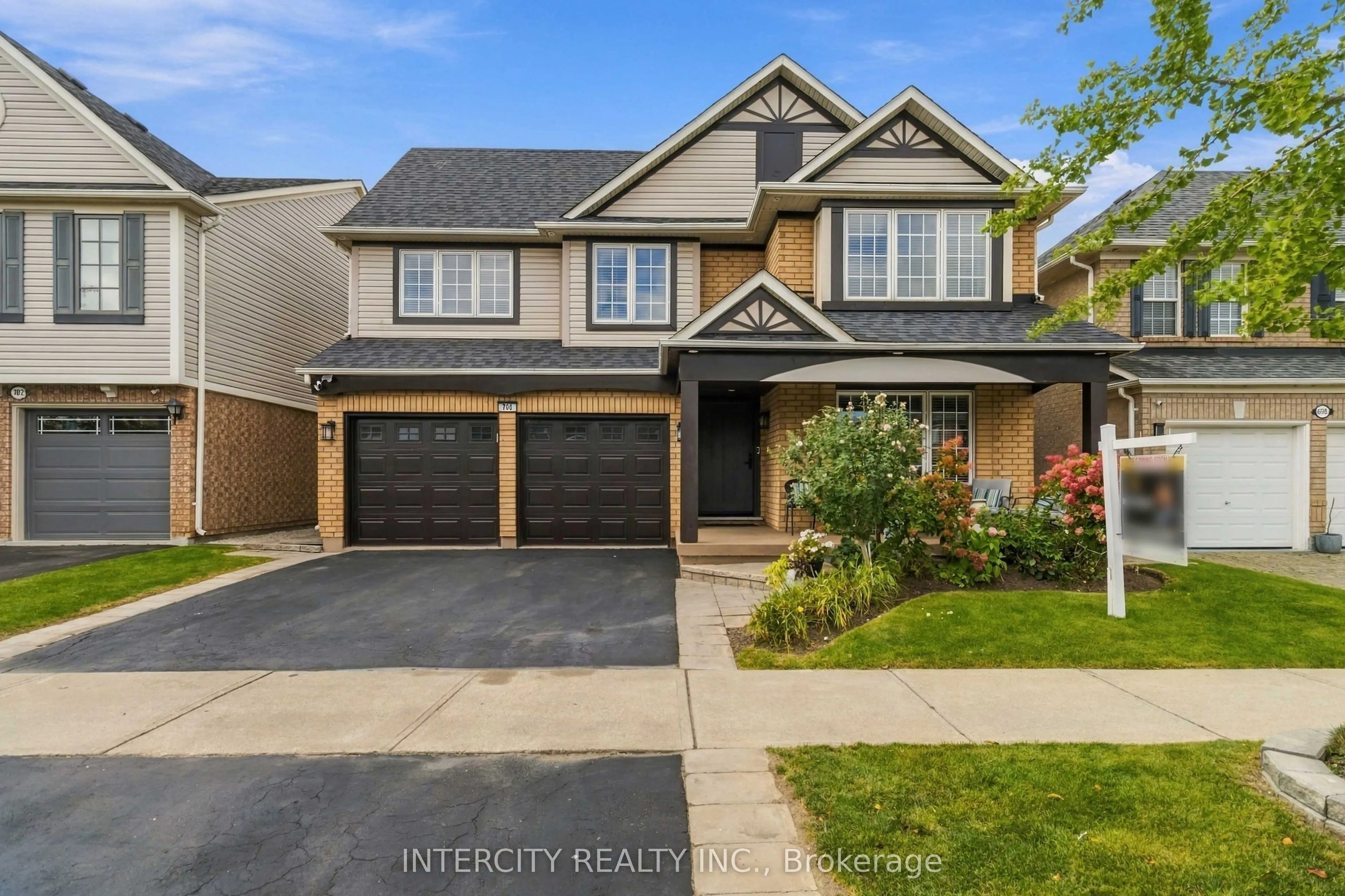 700 Trudeau Drive
