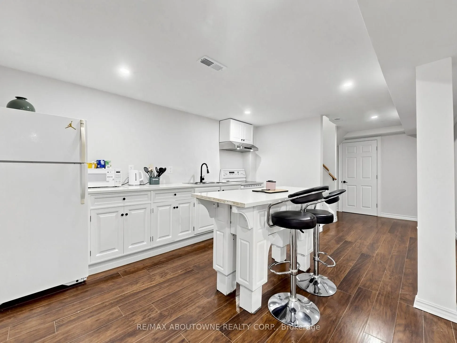 3850 Partition Road #Basement