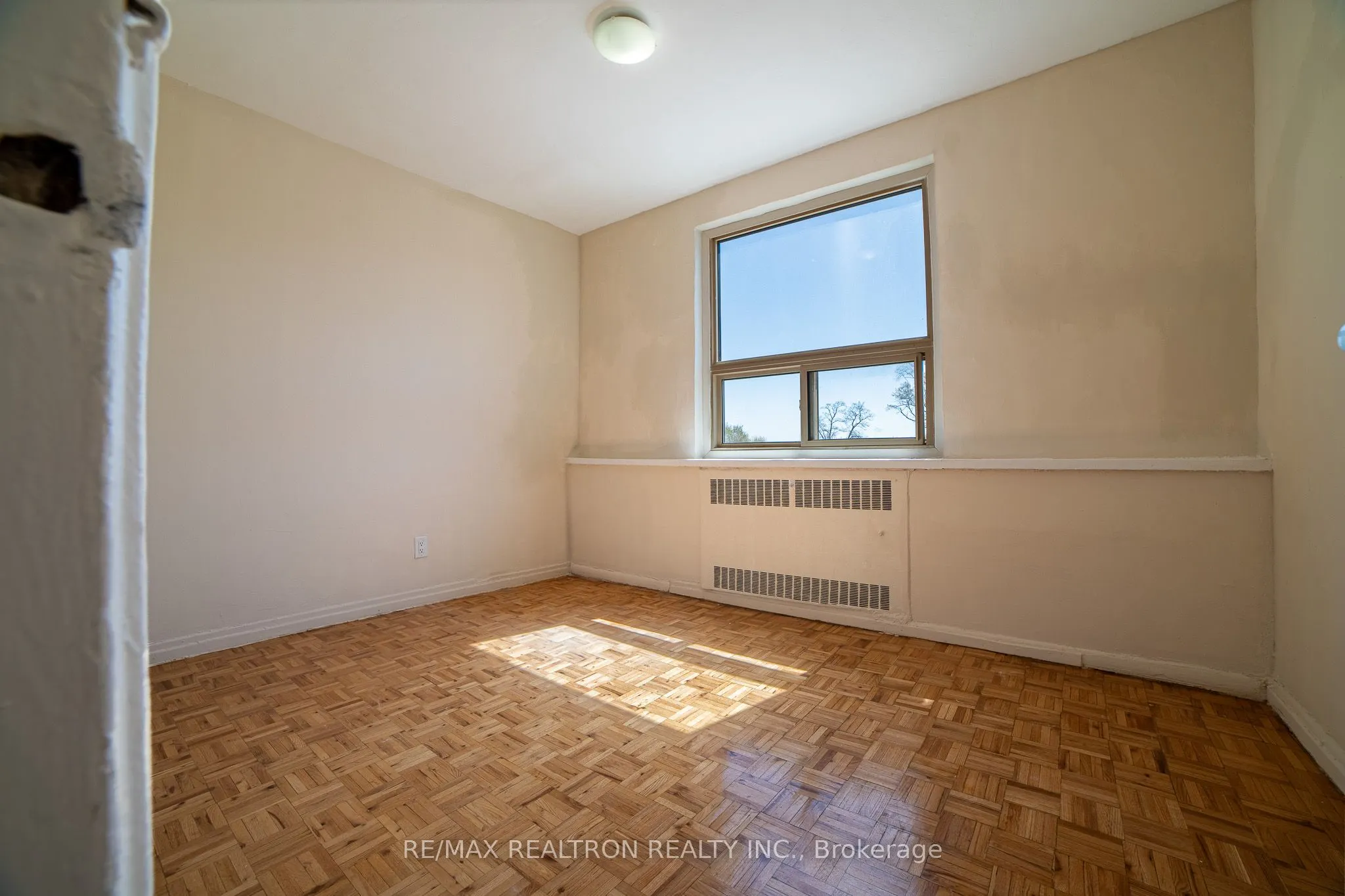 2355 Lake Shore Boulevard W #303