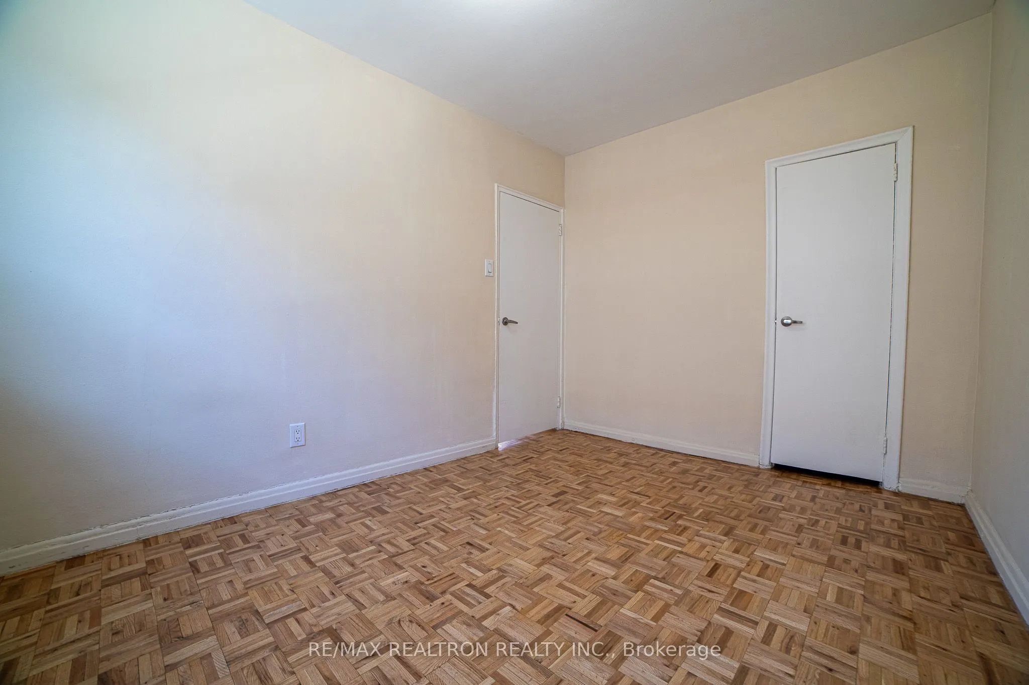 2355 Lake Shore Boulevard W #303