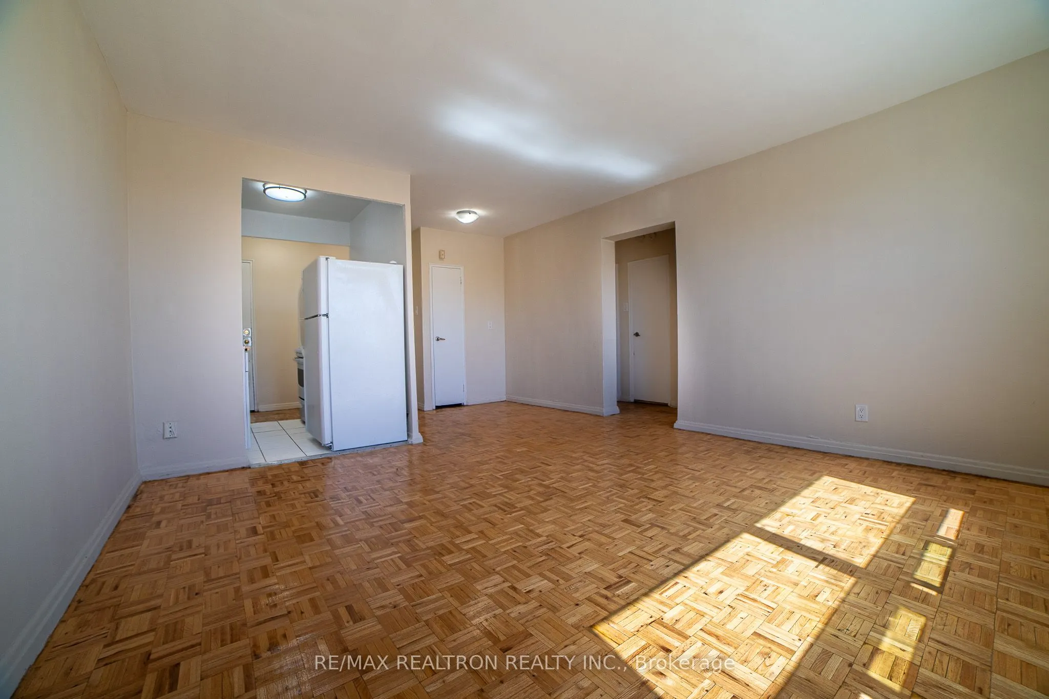 2355 Lake Shore Boulevard W #215