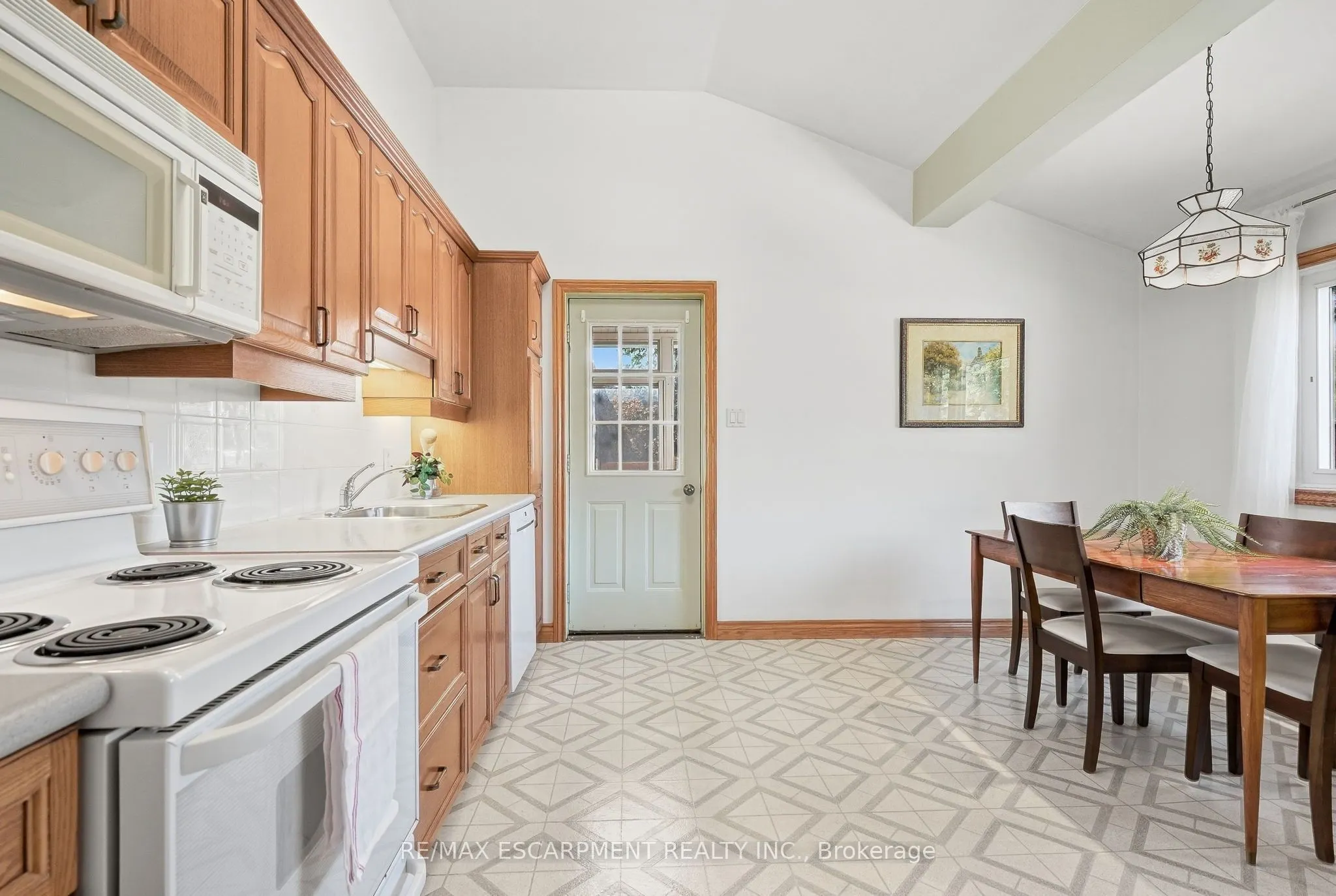 1267 Dunbar Road