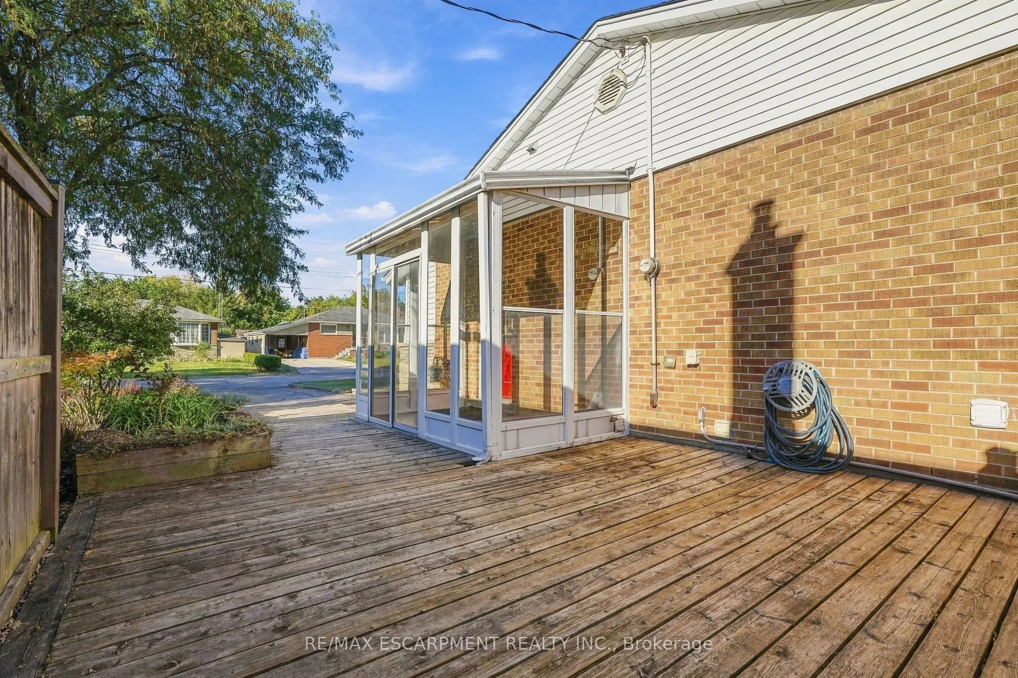 1267 Dunbar Road