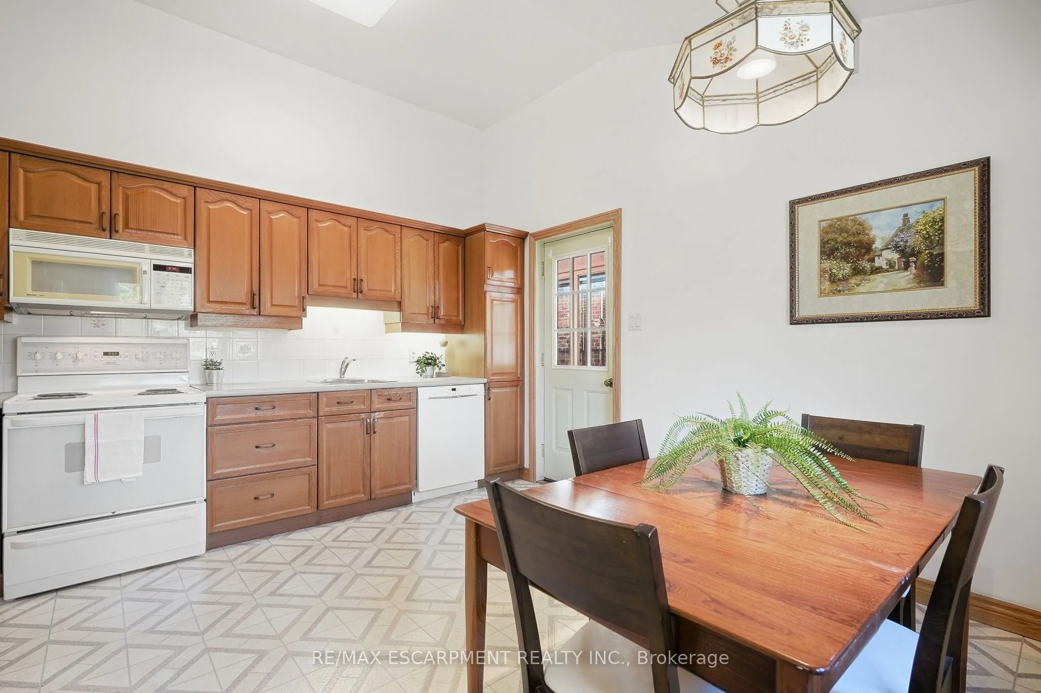 1267 Dunbar Road