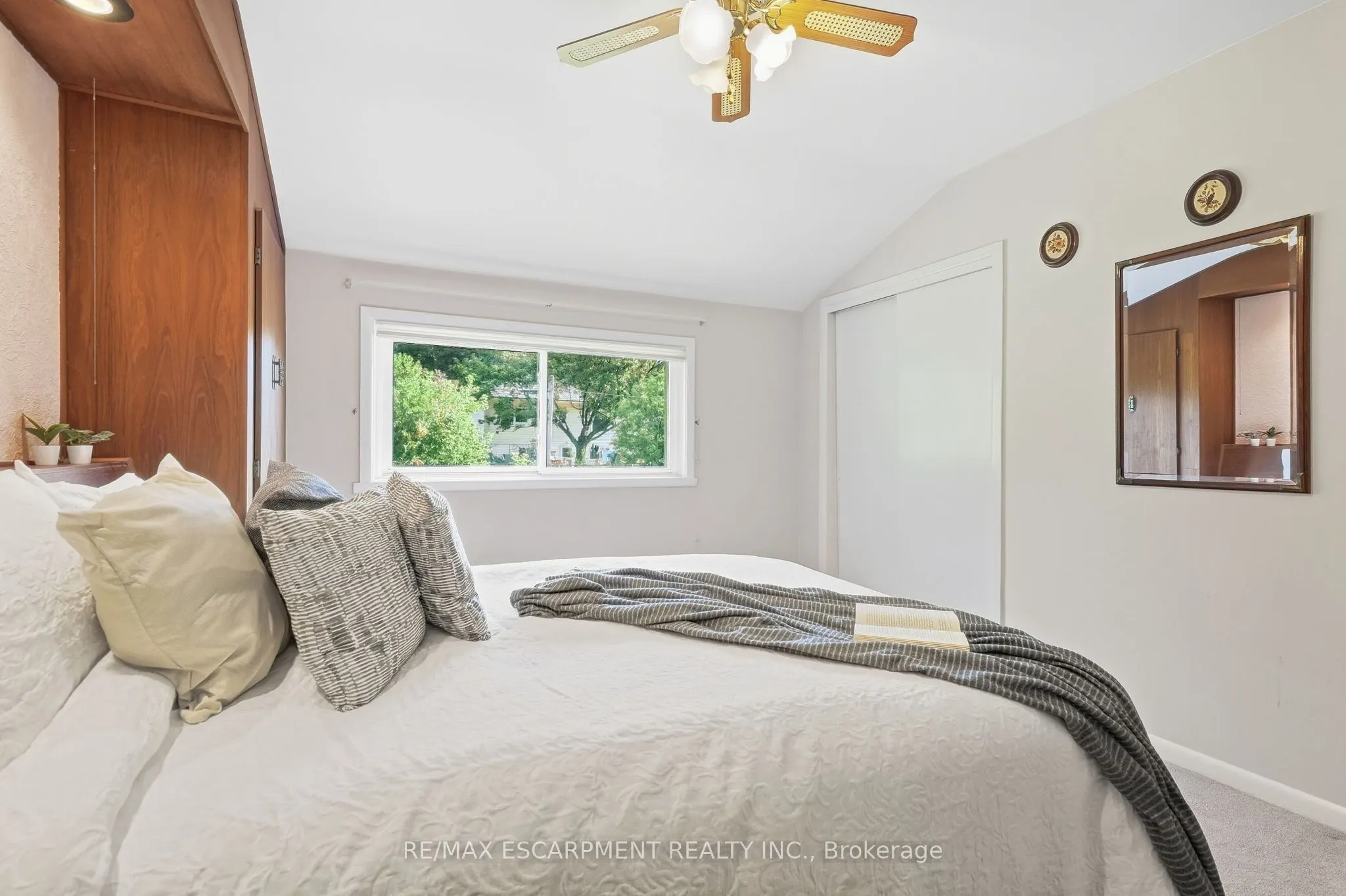 1267 Dunbar Road