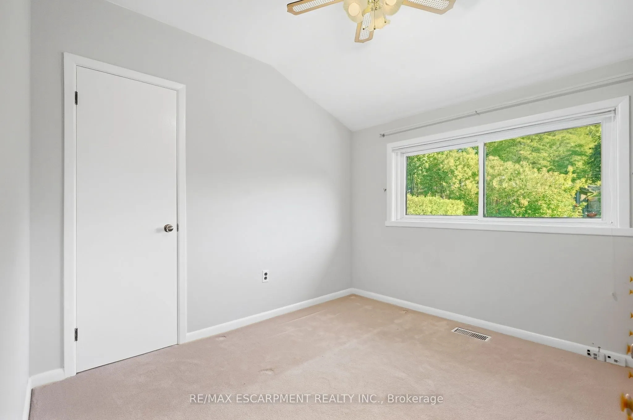 1267 Dunbar Road
