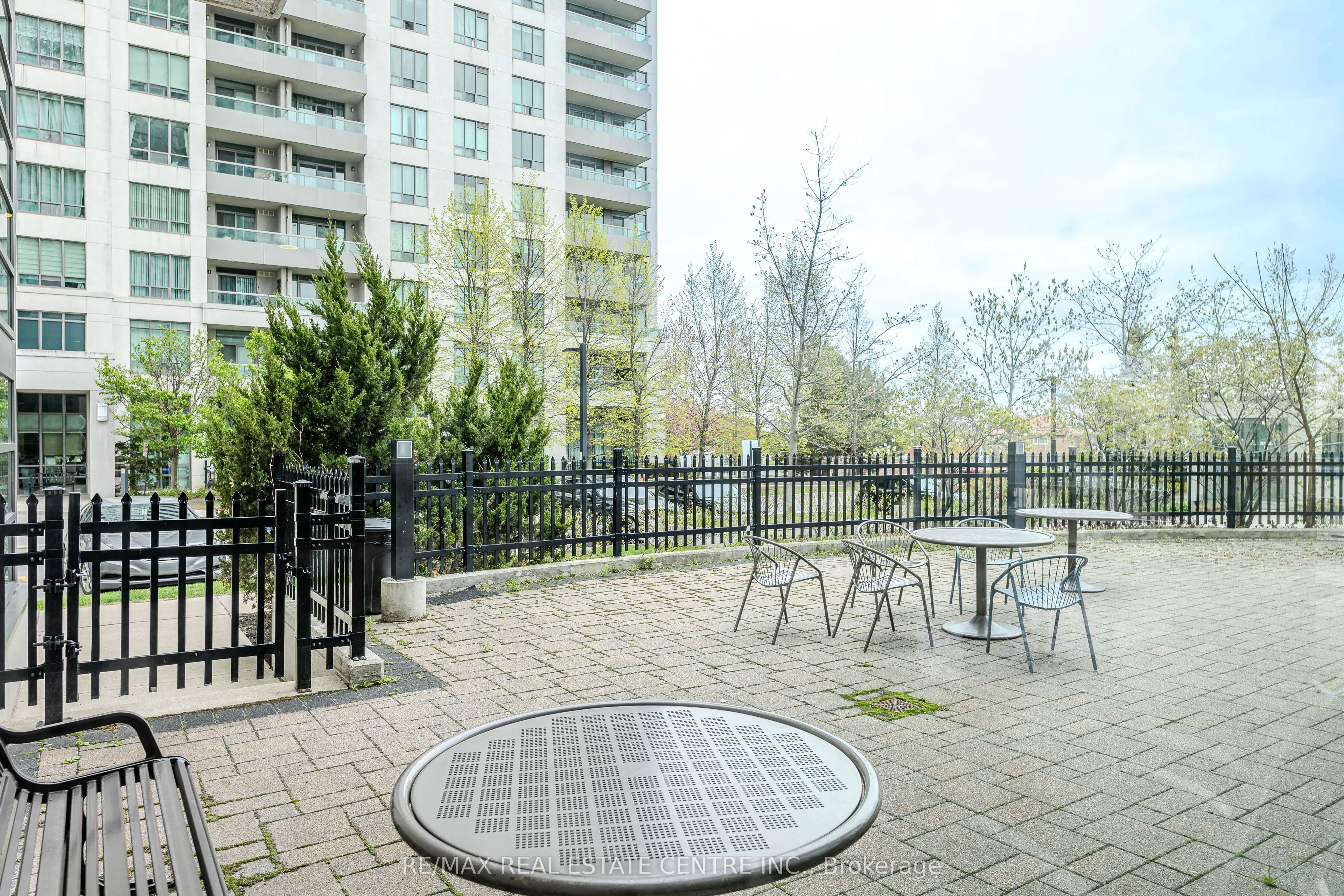 349 Rathburn Road #507