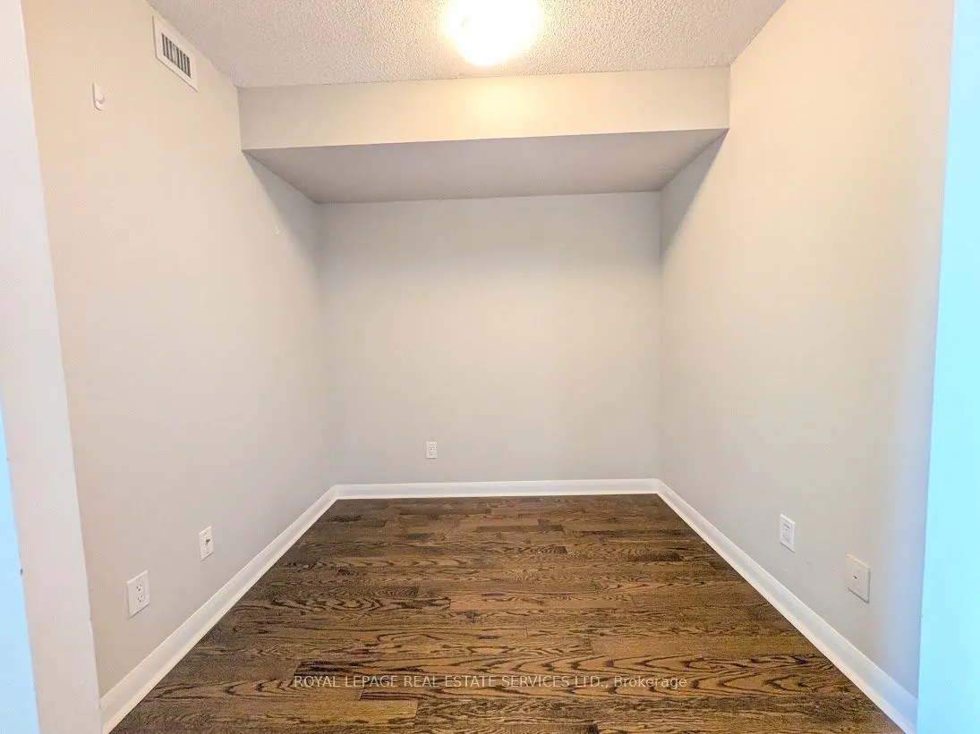 235 Sherway Gardens Road #501