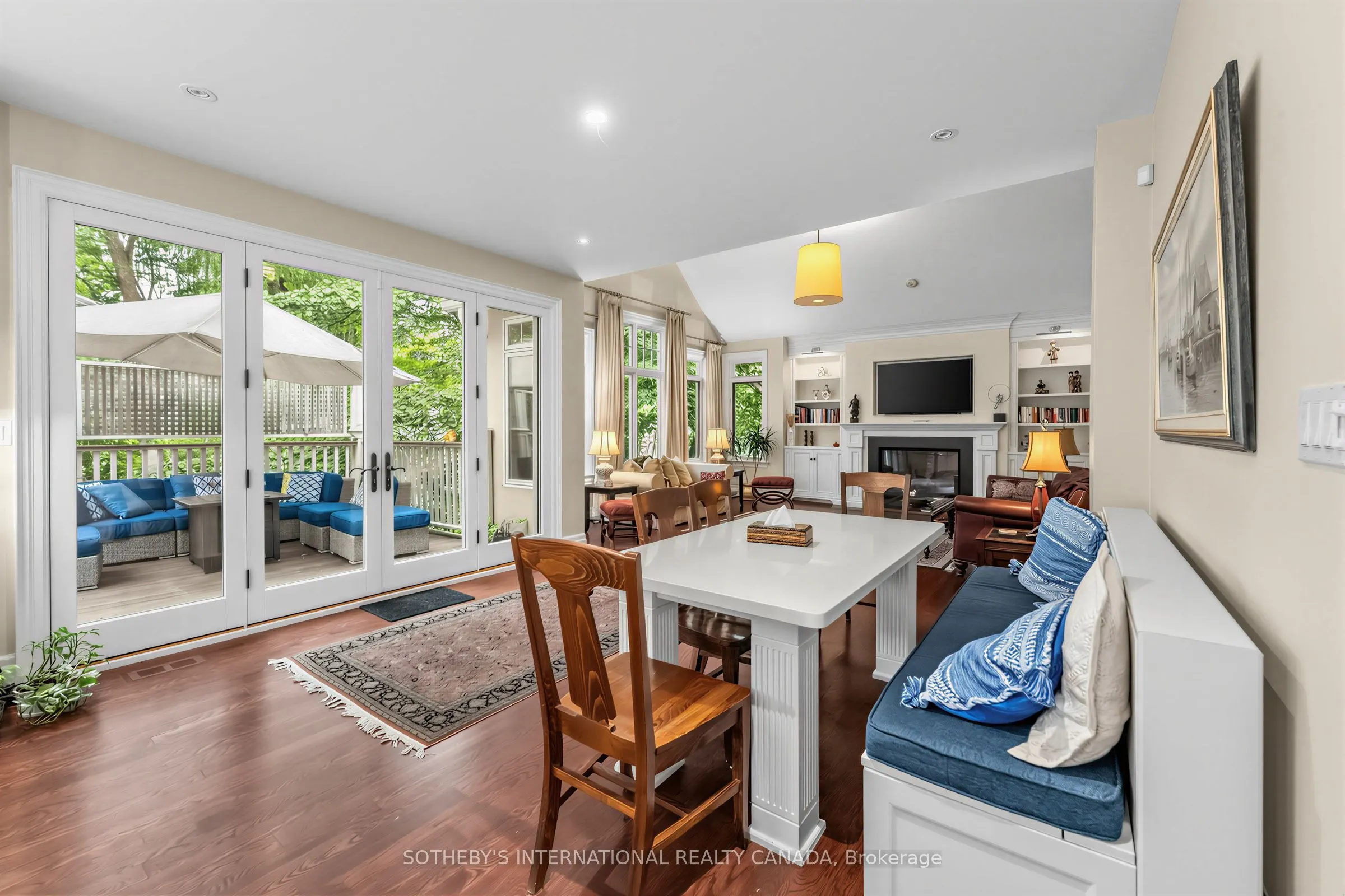 407 Cairncroft Road