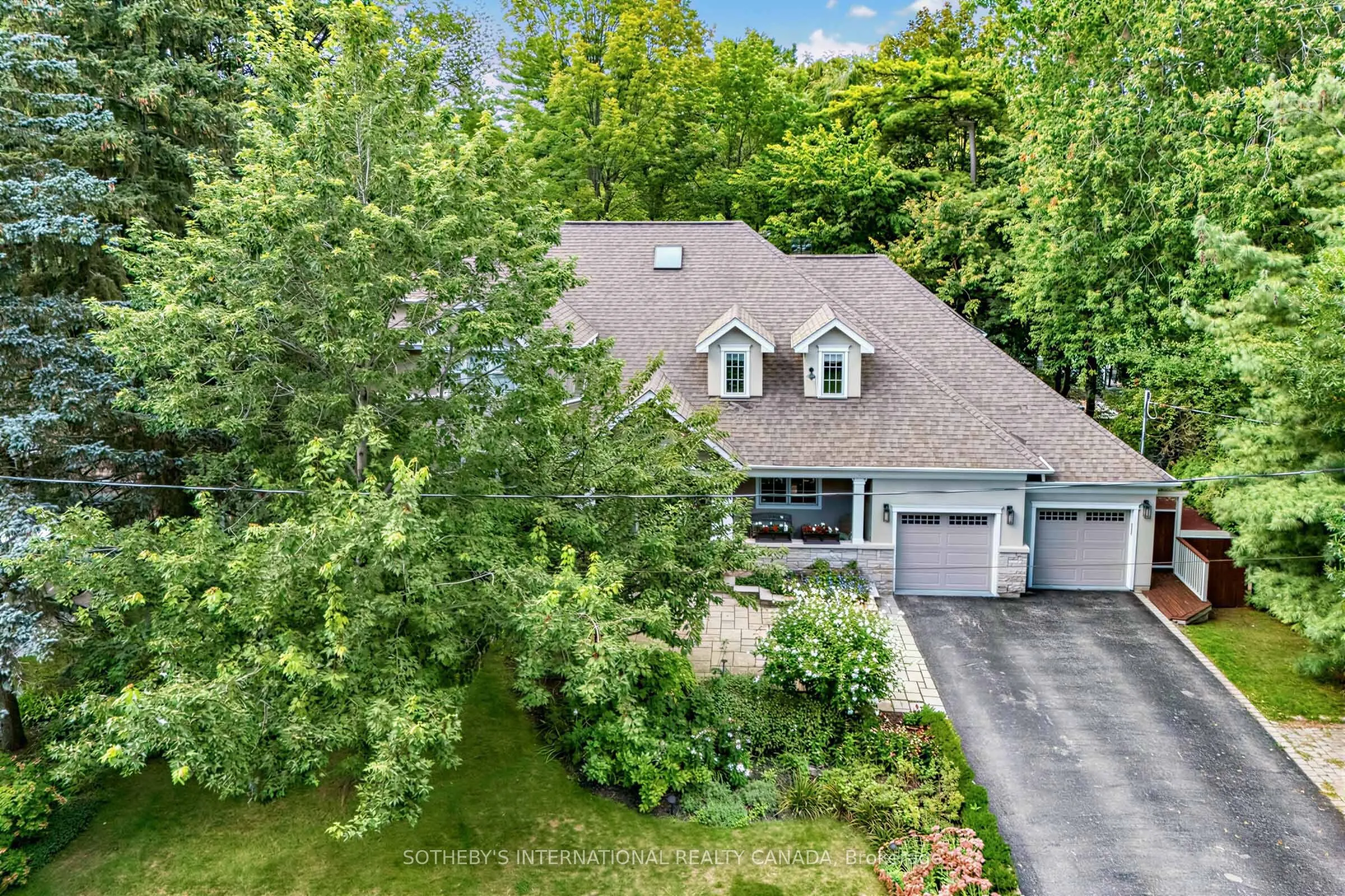 407 Cairncroft Road