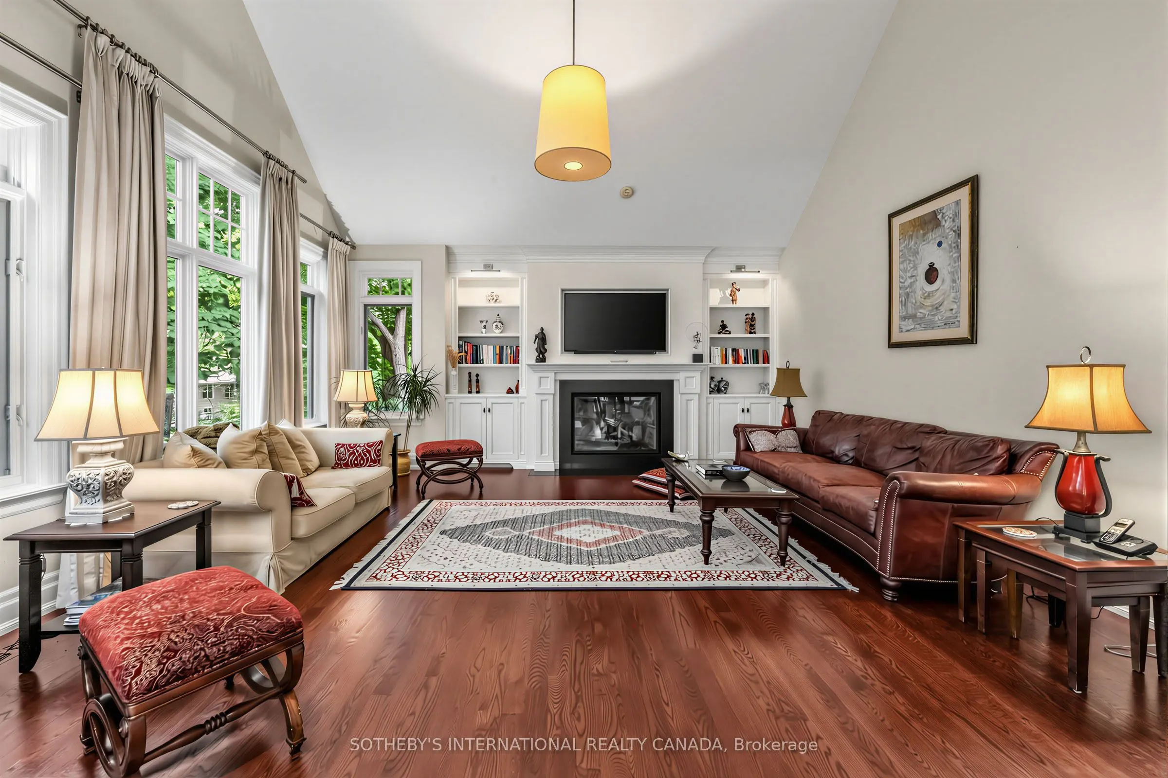 407 Cairncroft Road