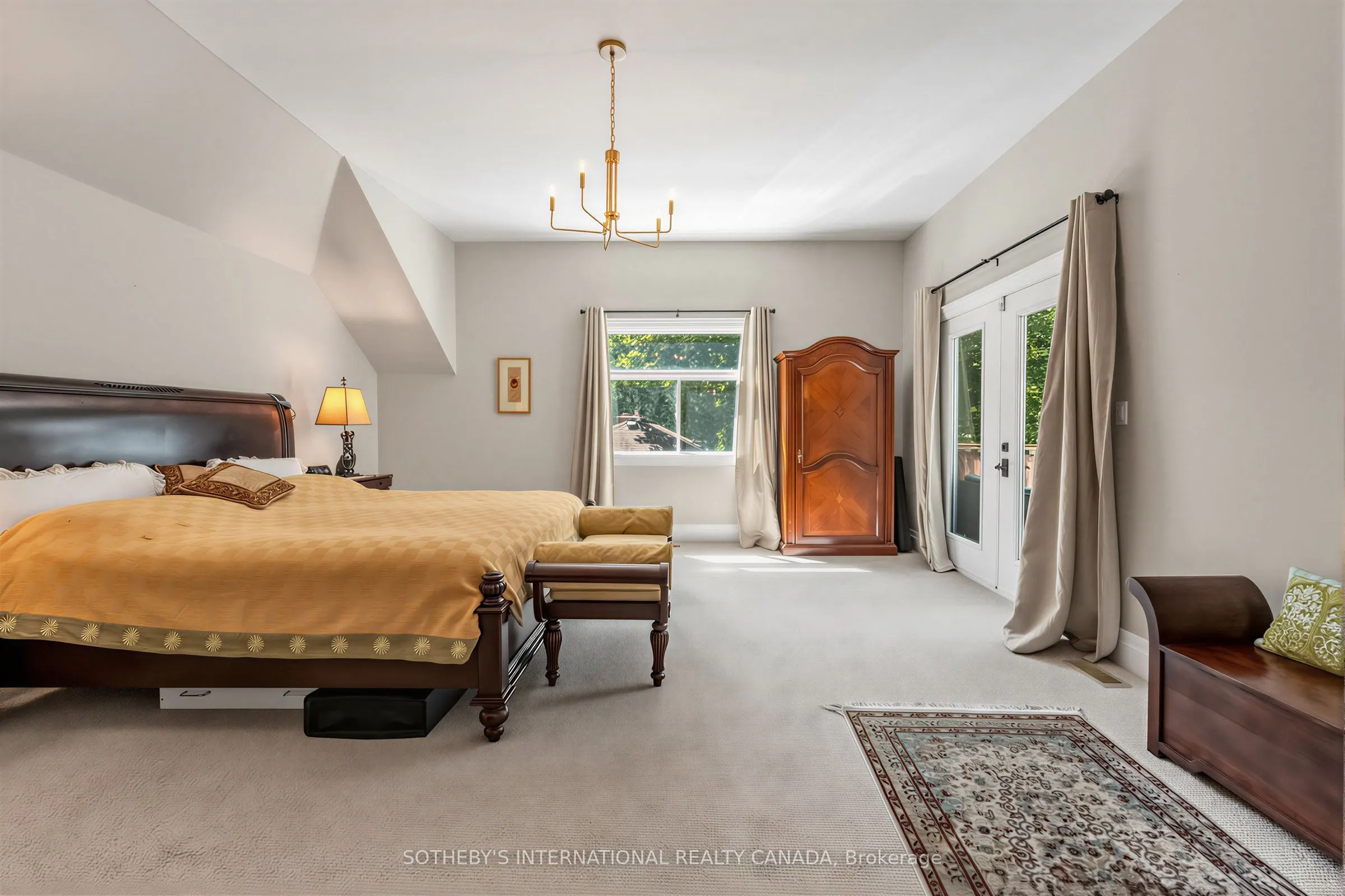 407 Cairncroft Road