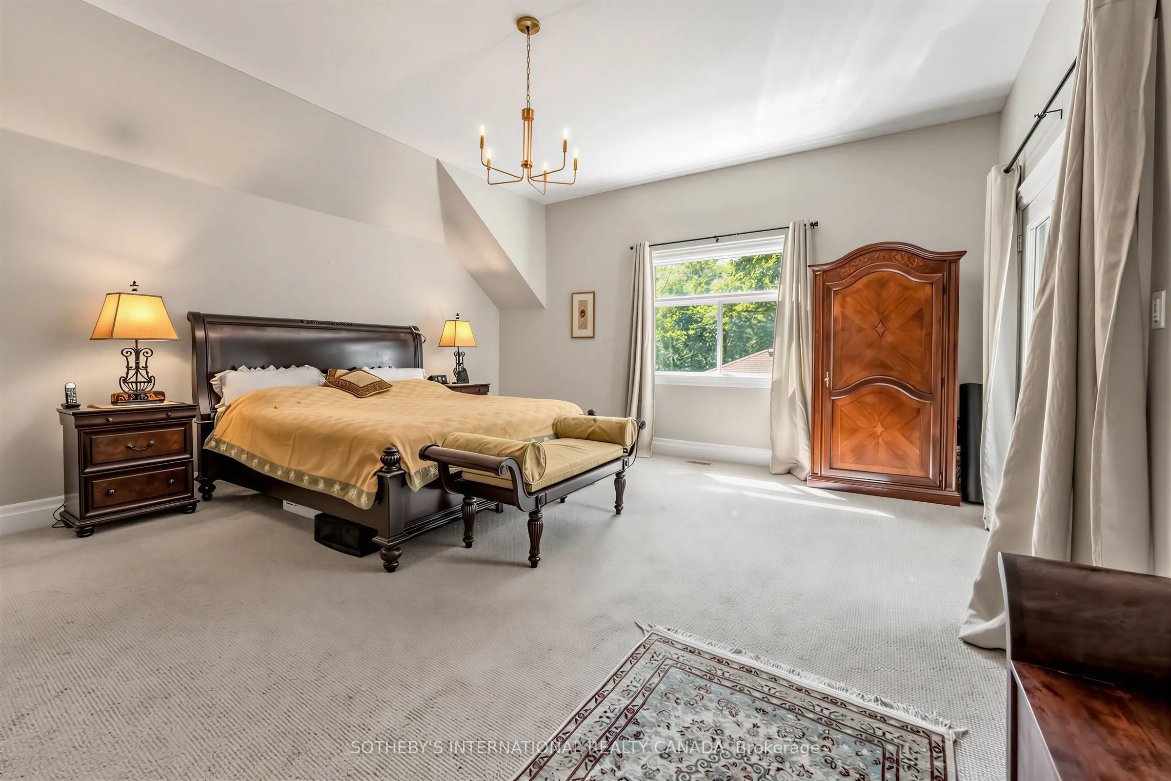 407 Cairncroft Road