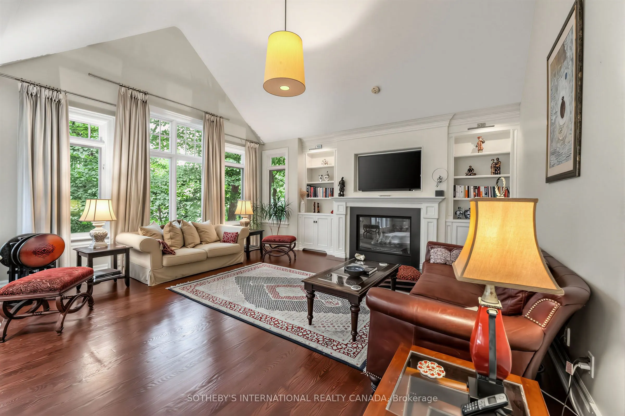 407 Cairncroft Road