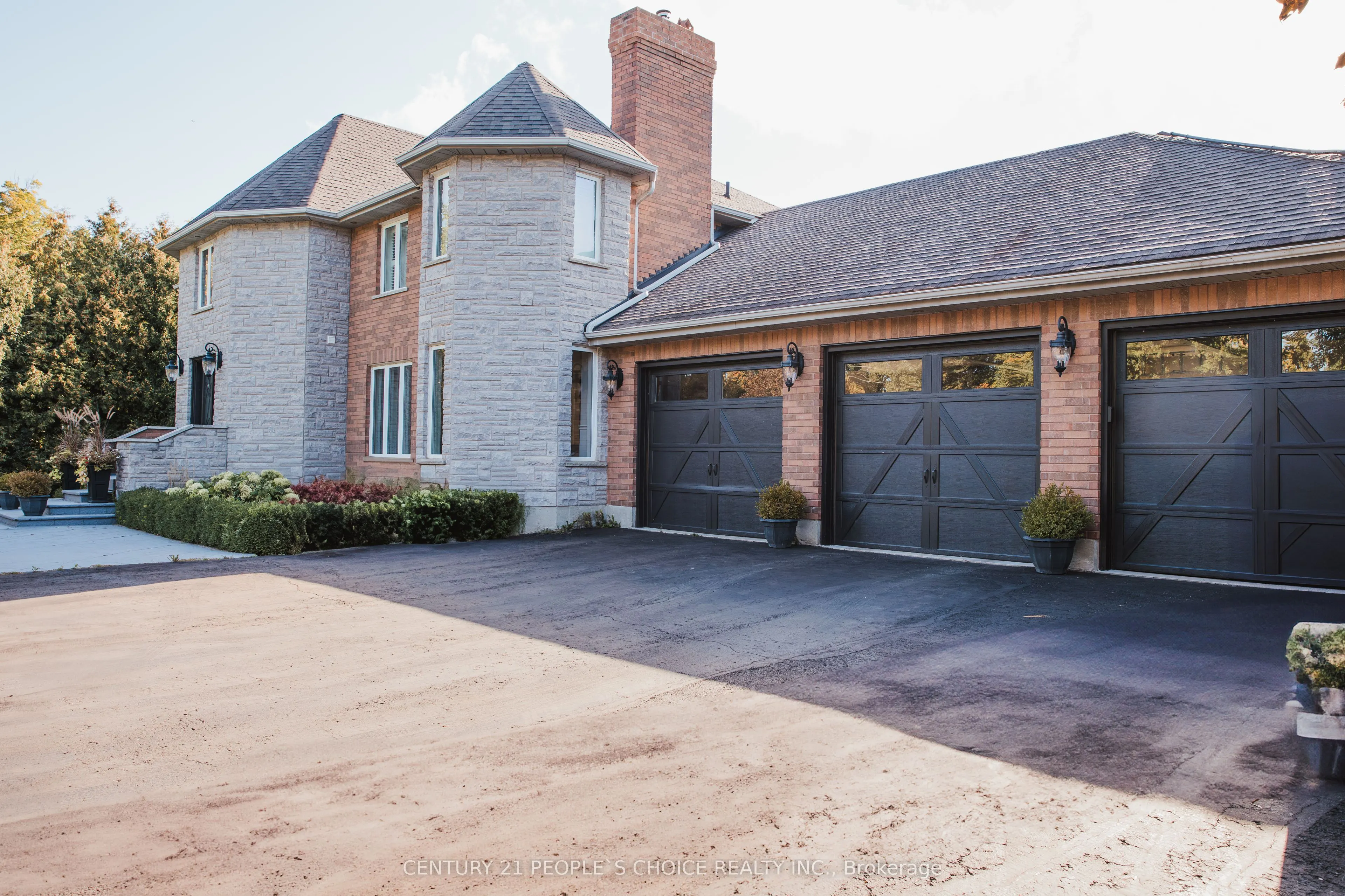 15550 5 Side Road