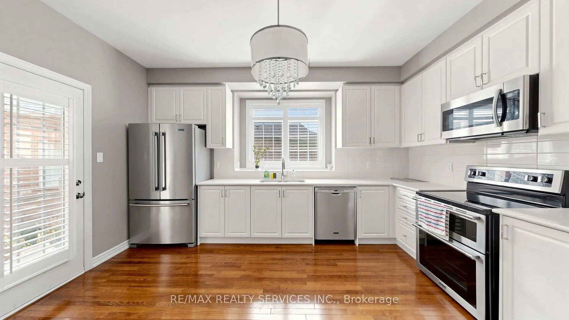 35 Lobelia Street #4