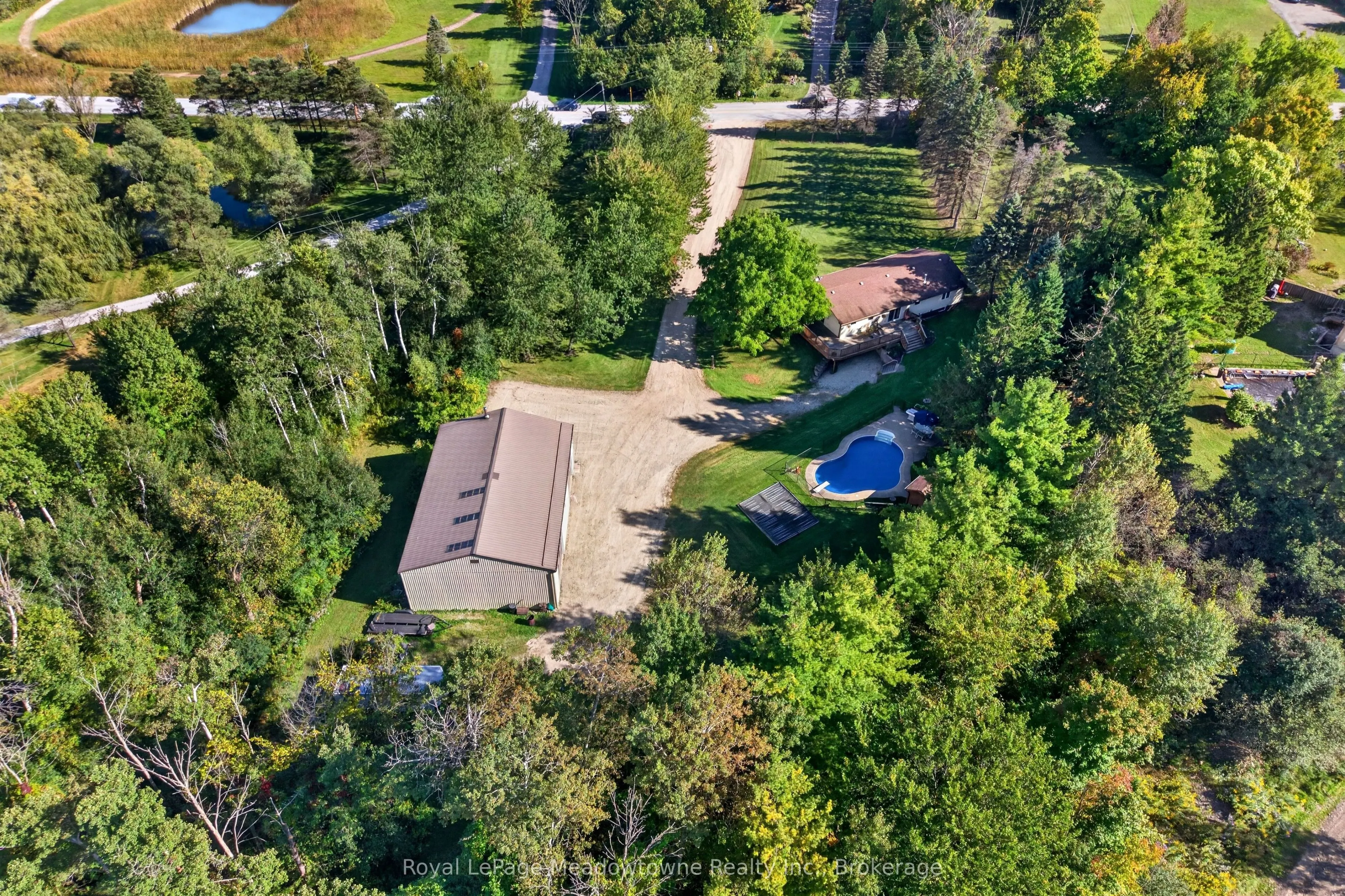 4095 20 Side Road