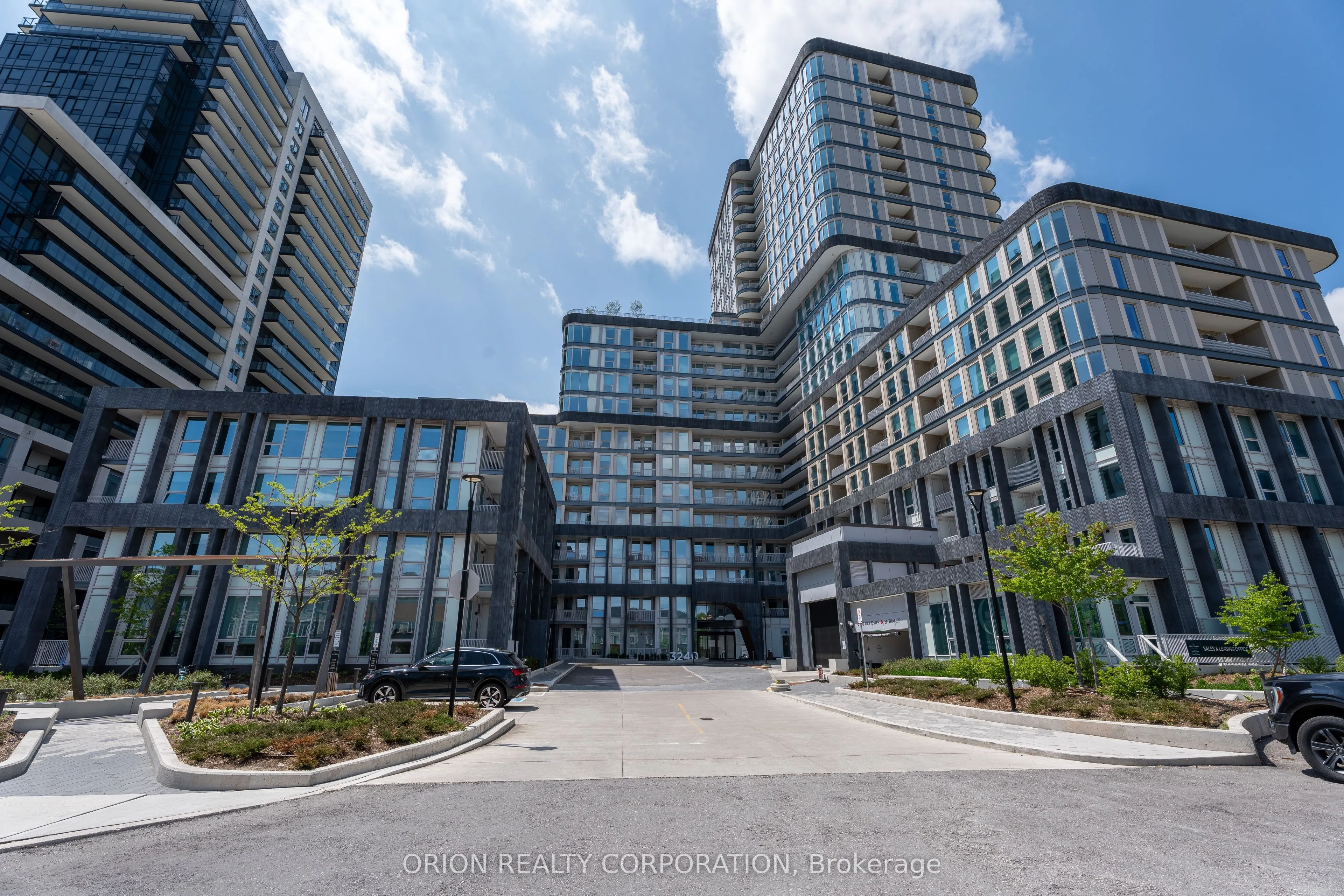 3240 WILLIAM COLTSON Avenue #804