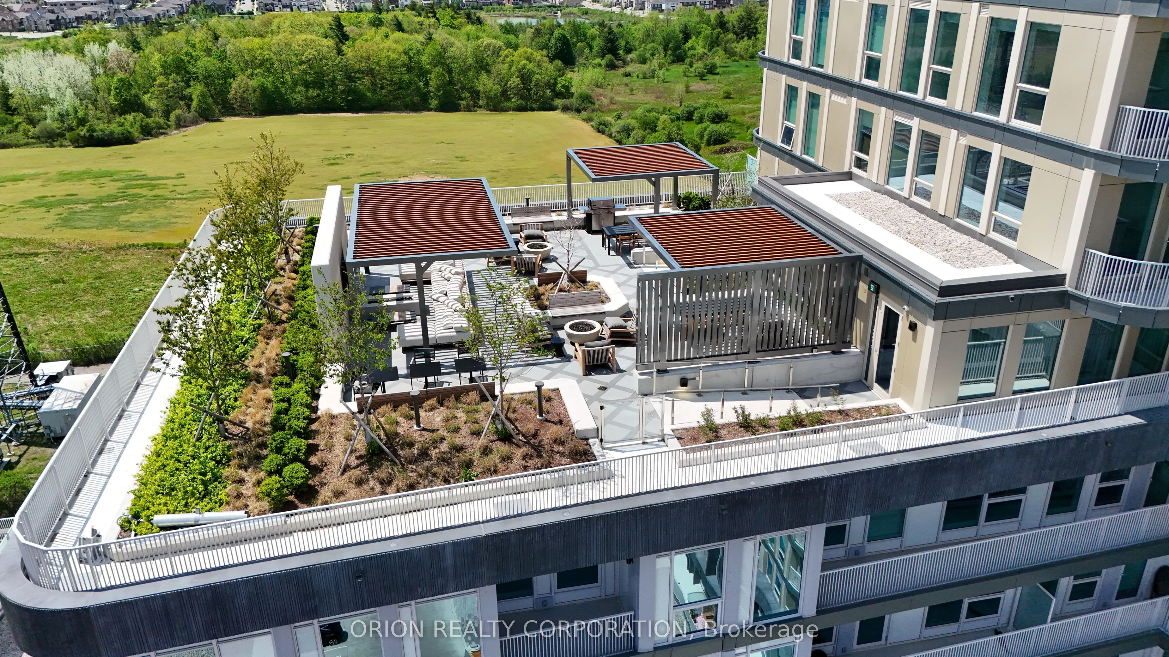 3240 WILLIAM COLTSON Avenue #804
