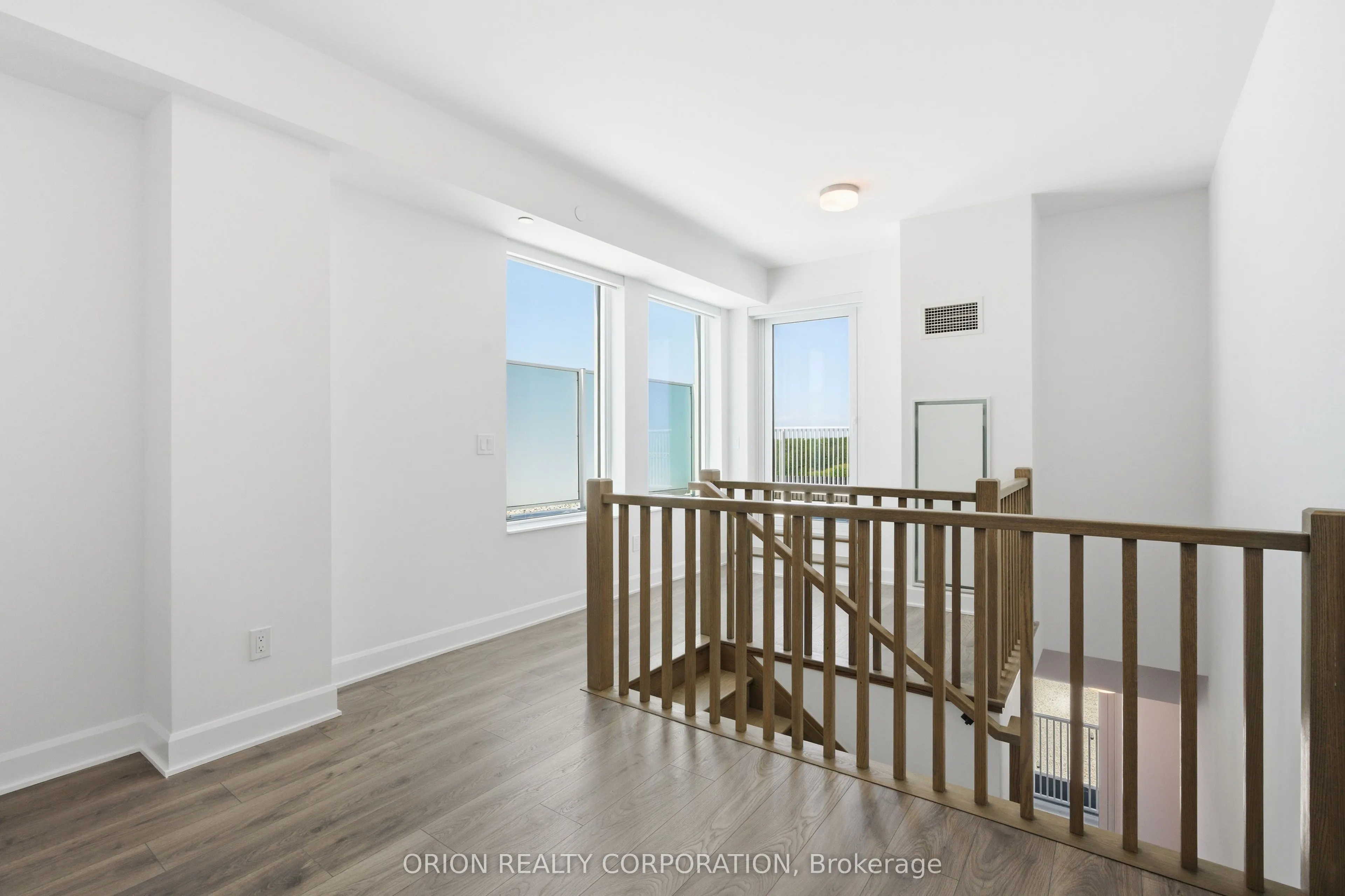 3240 WILLIAM COLTSON Avenue #804