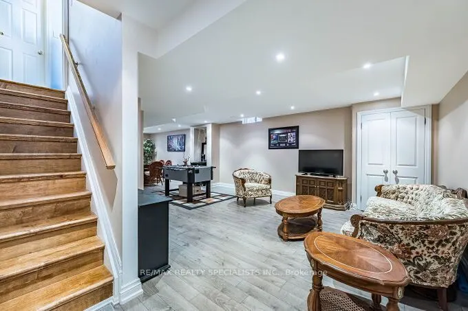 154 Valleyway Drive