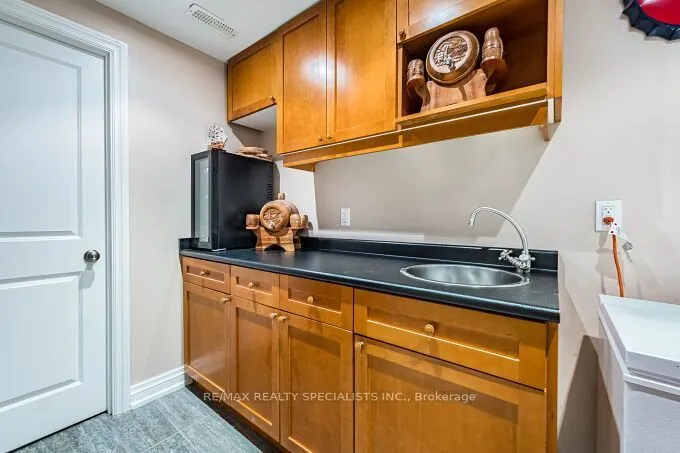 154 Valleyway Drive