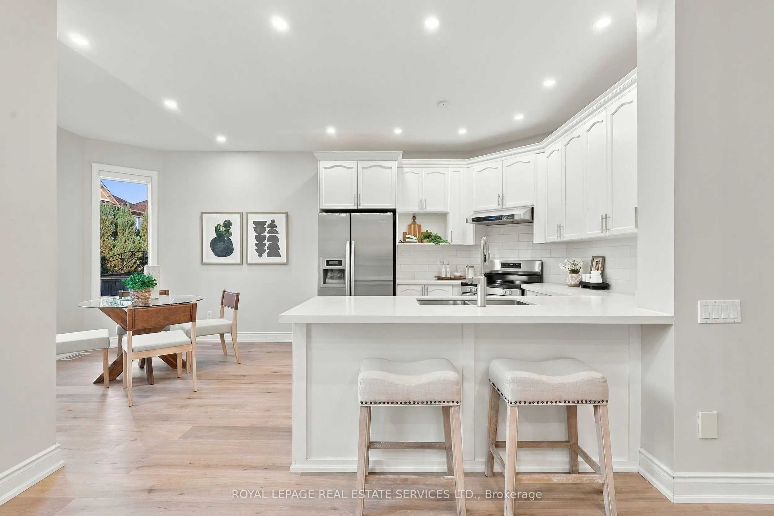 3396 Hayhurst Crescent