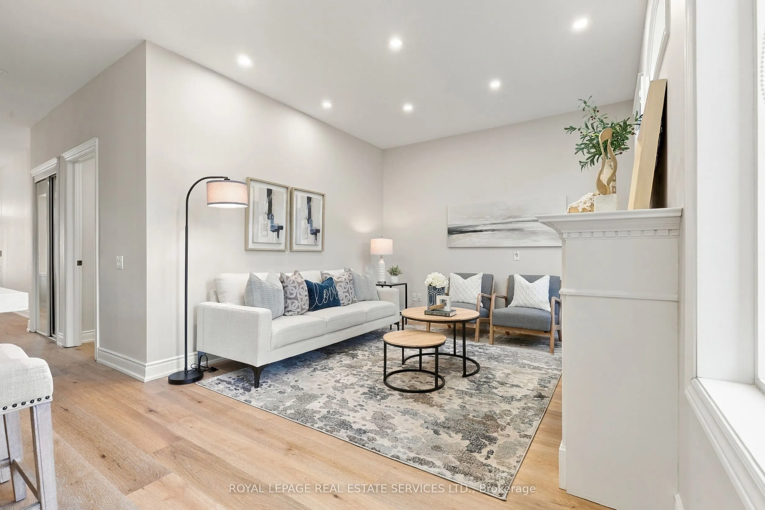 3396 Hayhurst Crescent