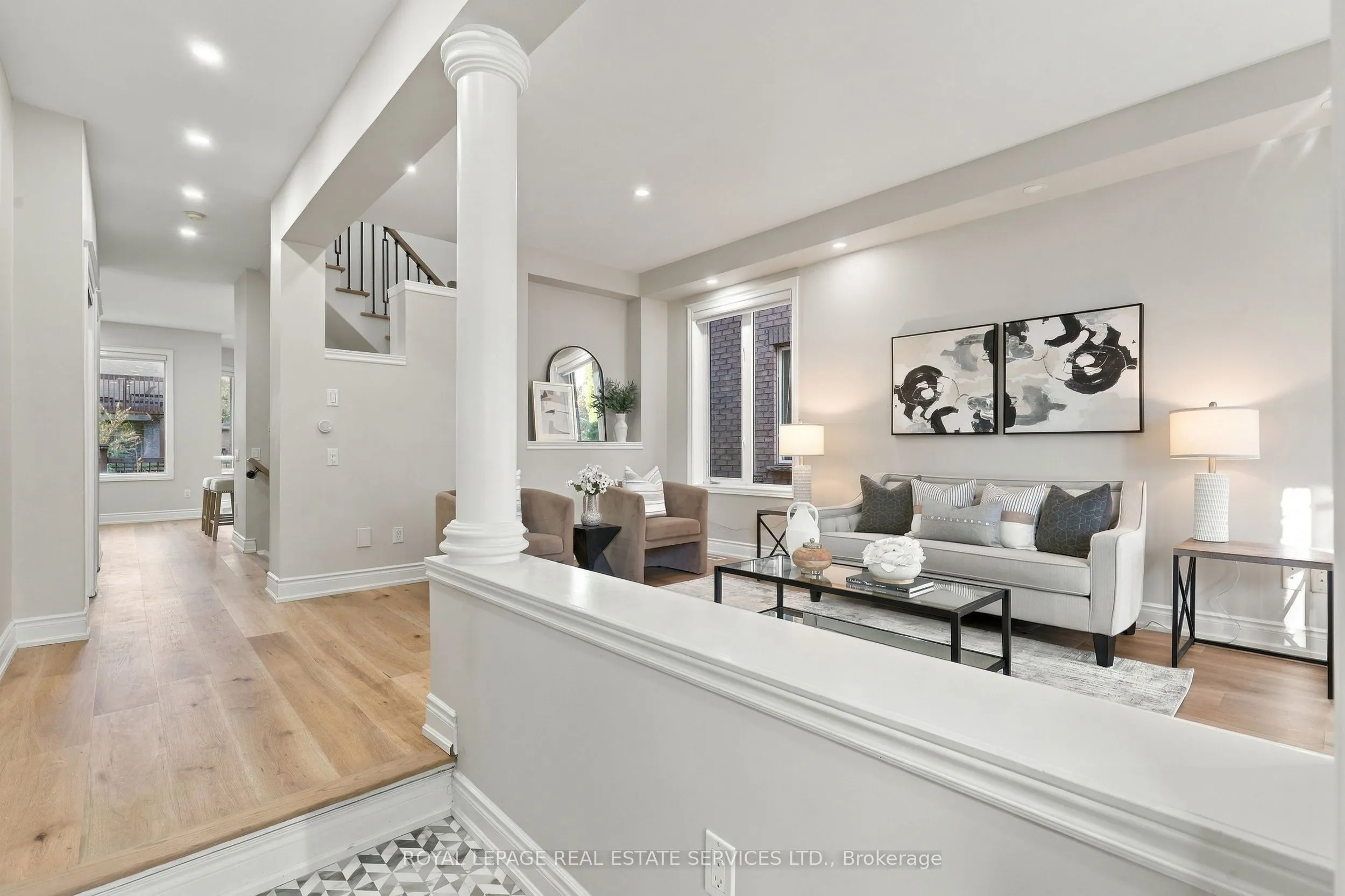 3396 Hayhurst Crescent