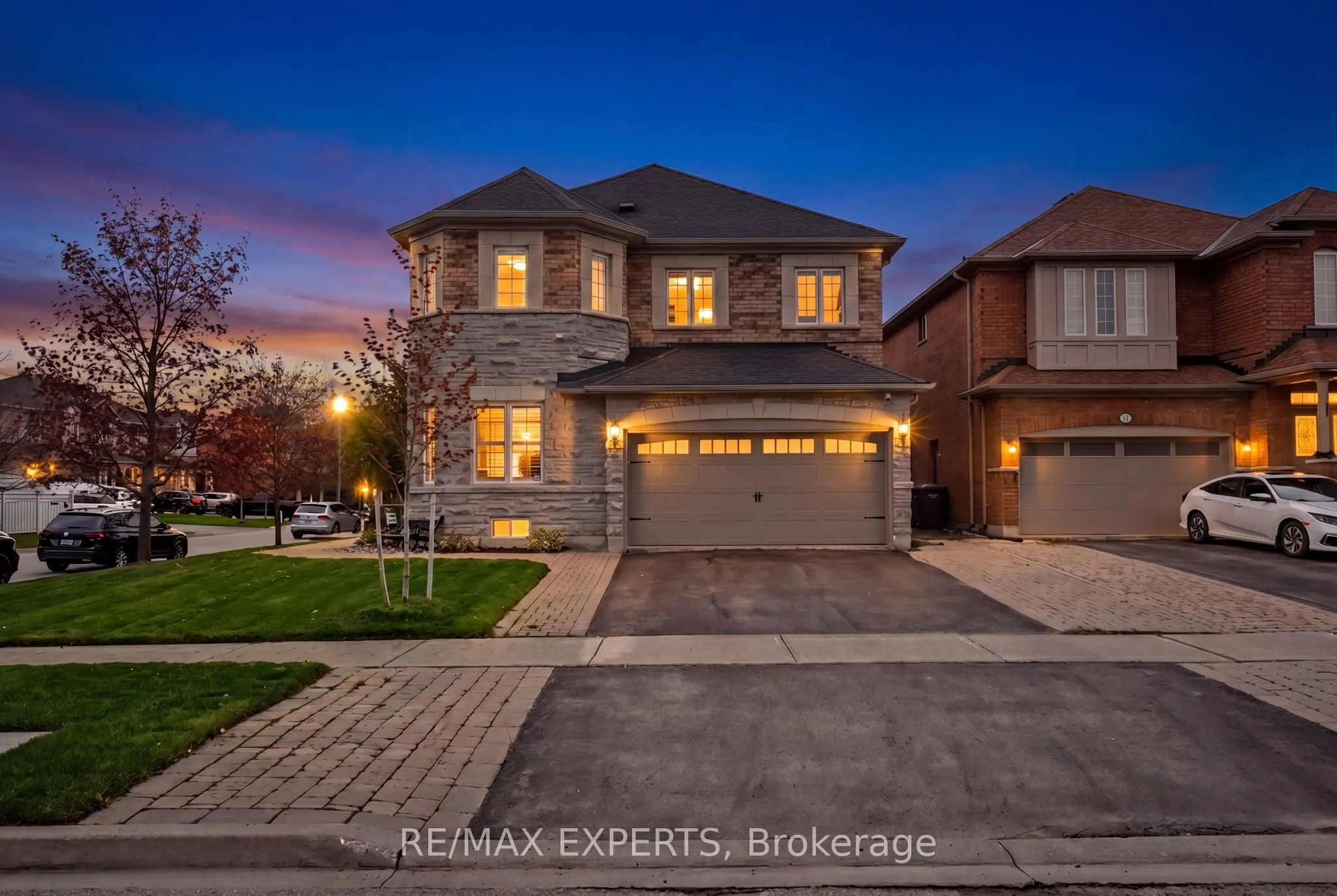 2 Ironhorse Crescent