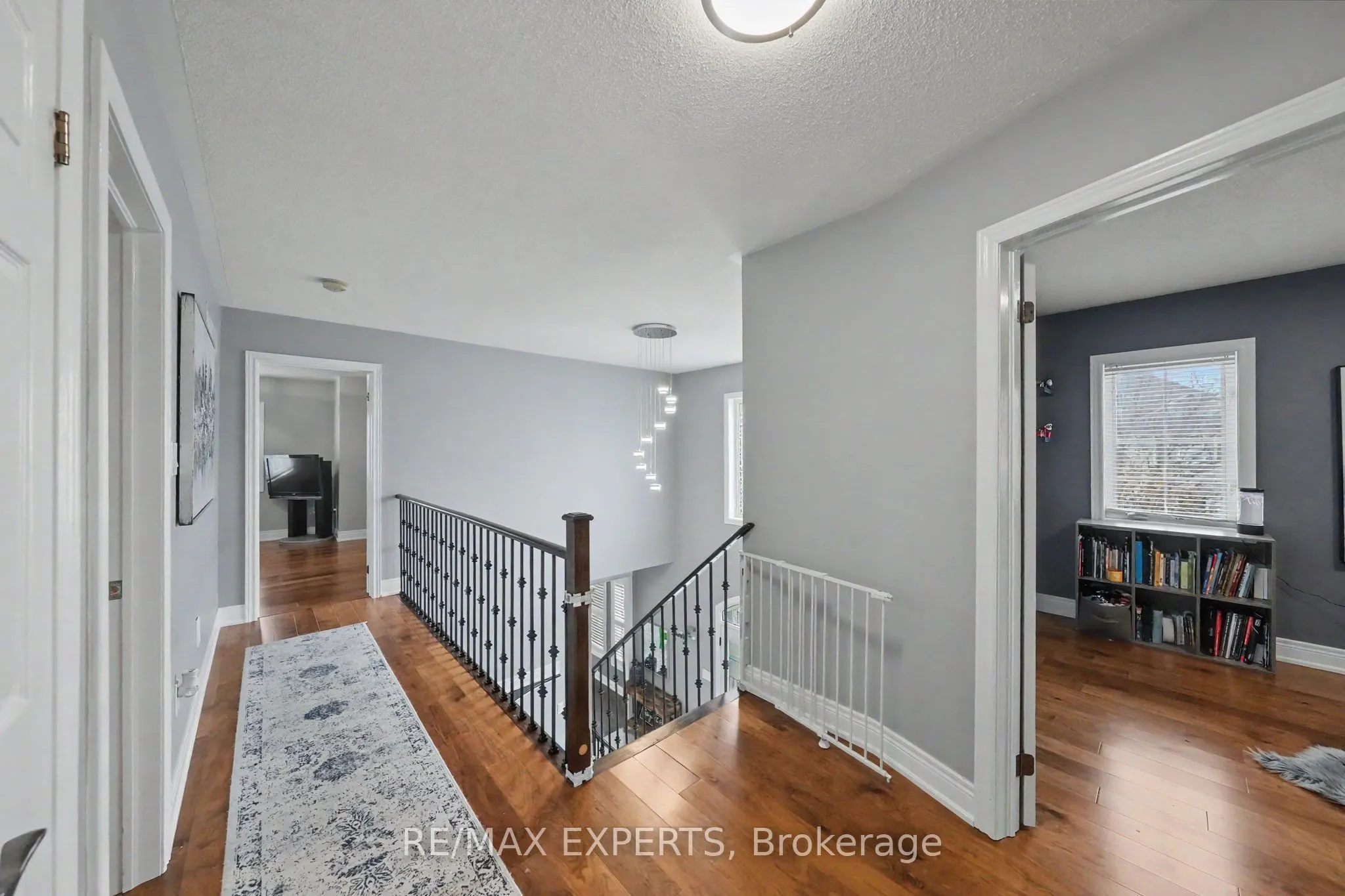 2 Ironhorse Crescent